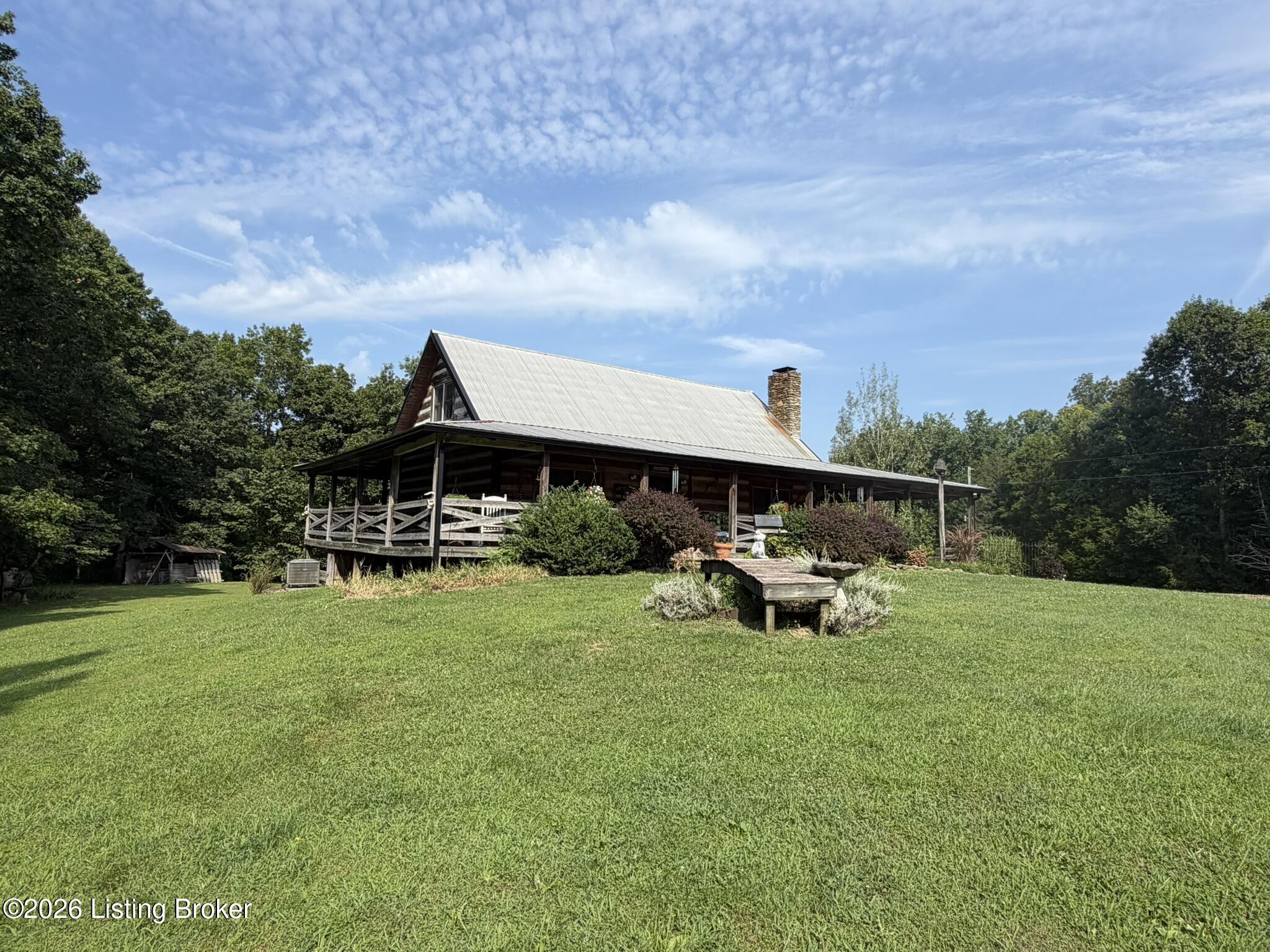 1404 Catwalk Rd — photo