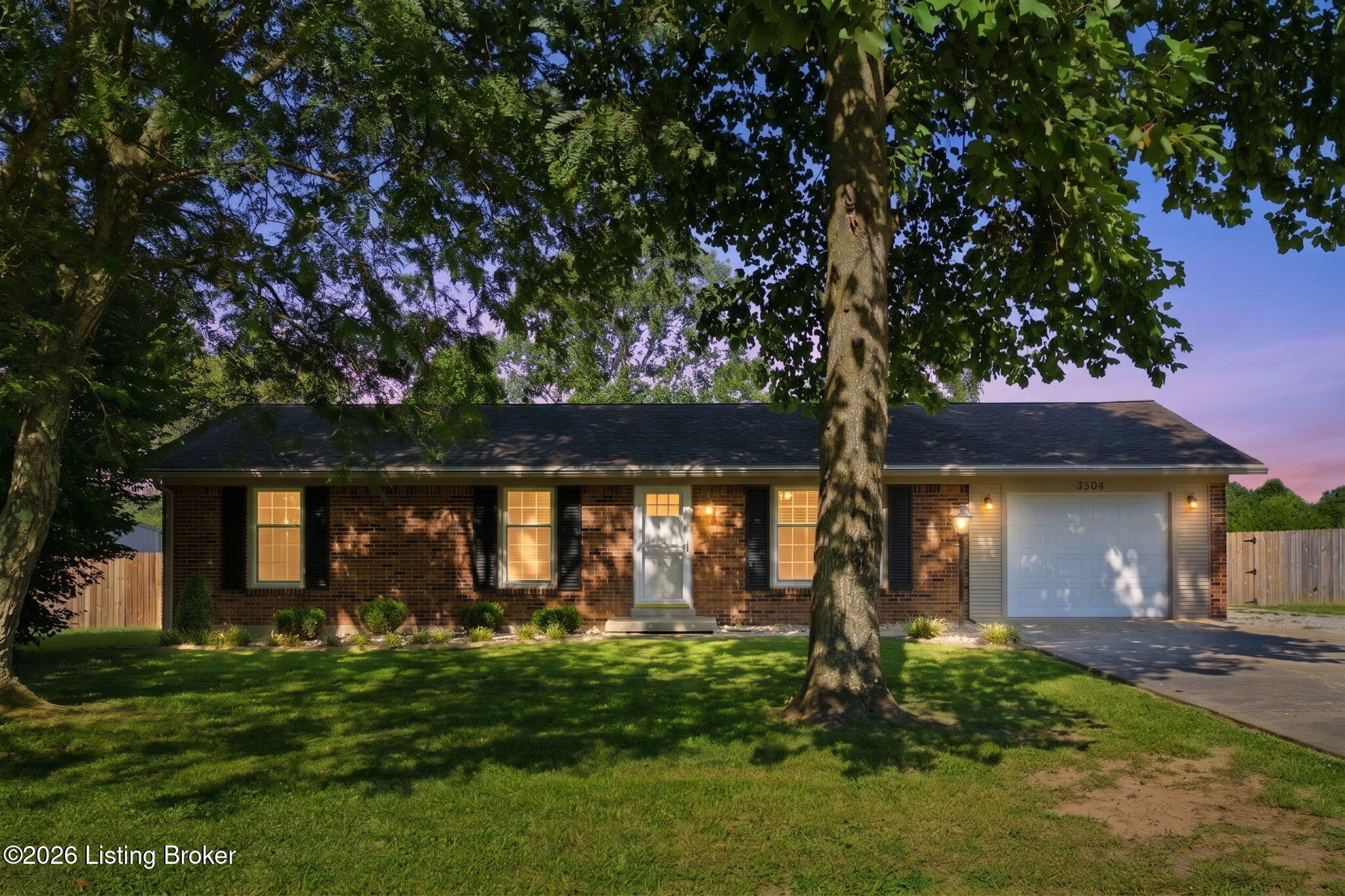 3504 Donna Ln — photo