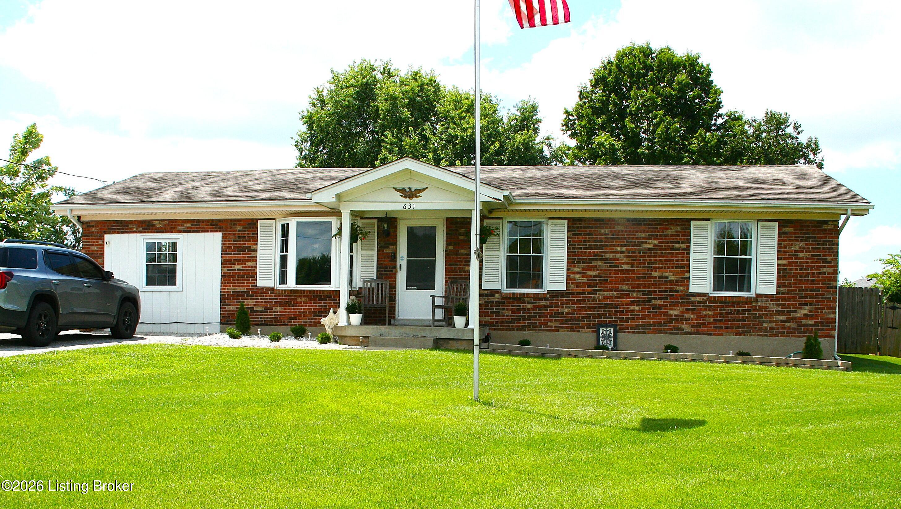 631 Flatlick Rd — photo