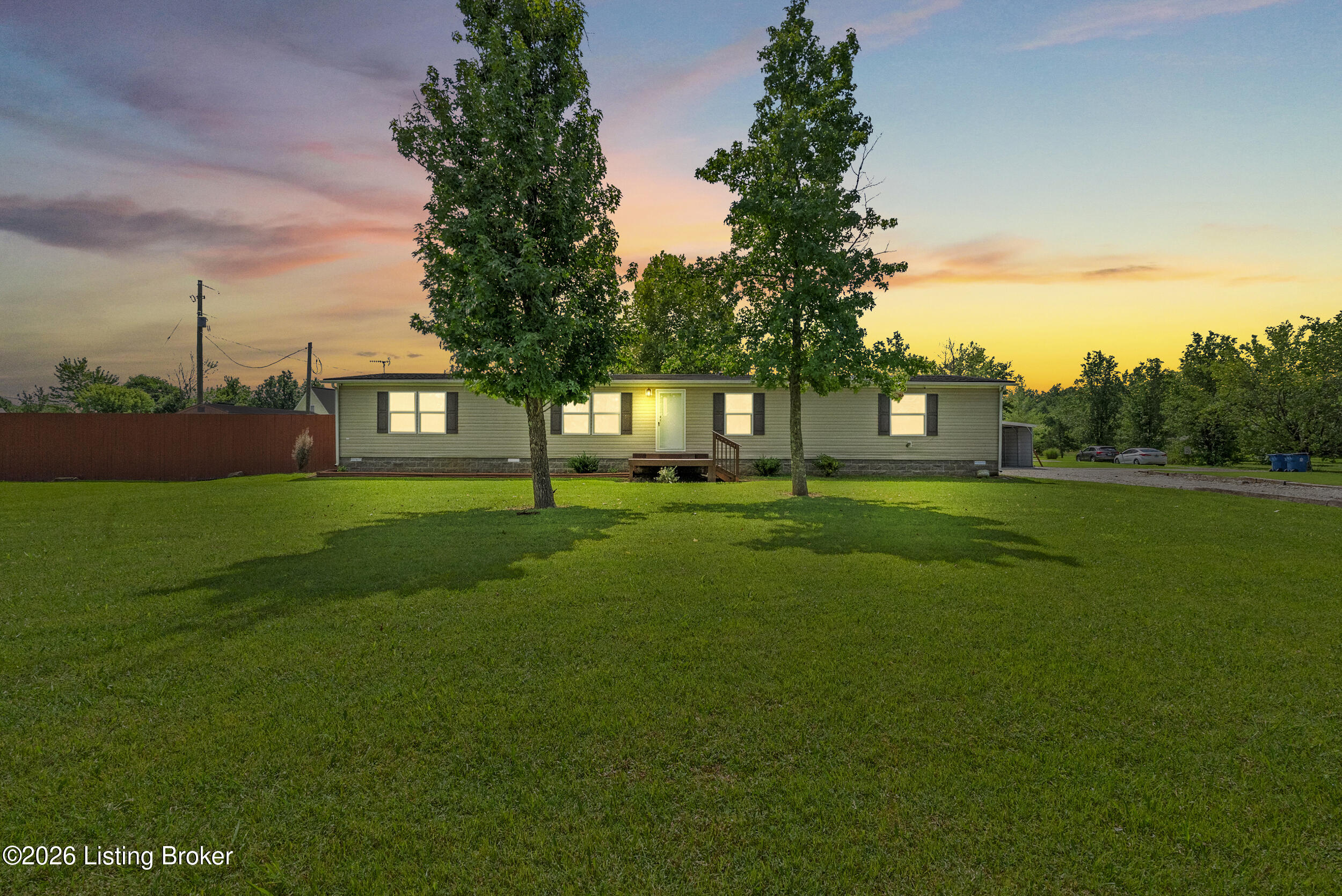 1379 Beech Grove Rd — photo