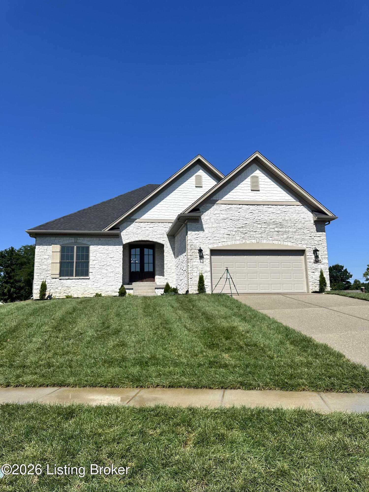 6827 Meadows Bend Ct — photo