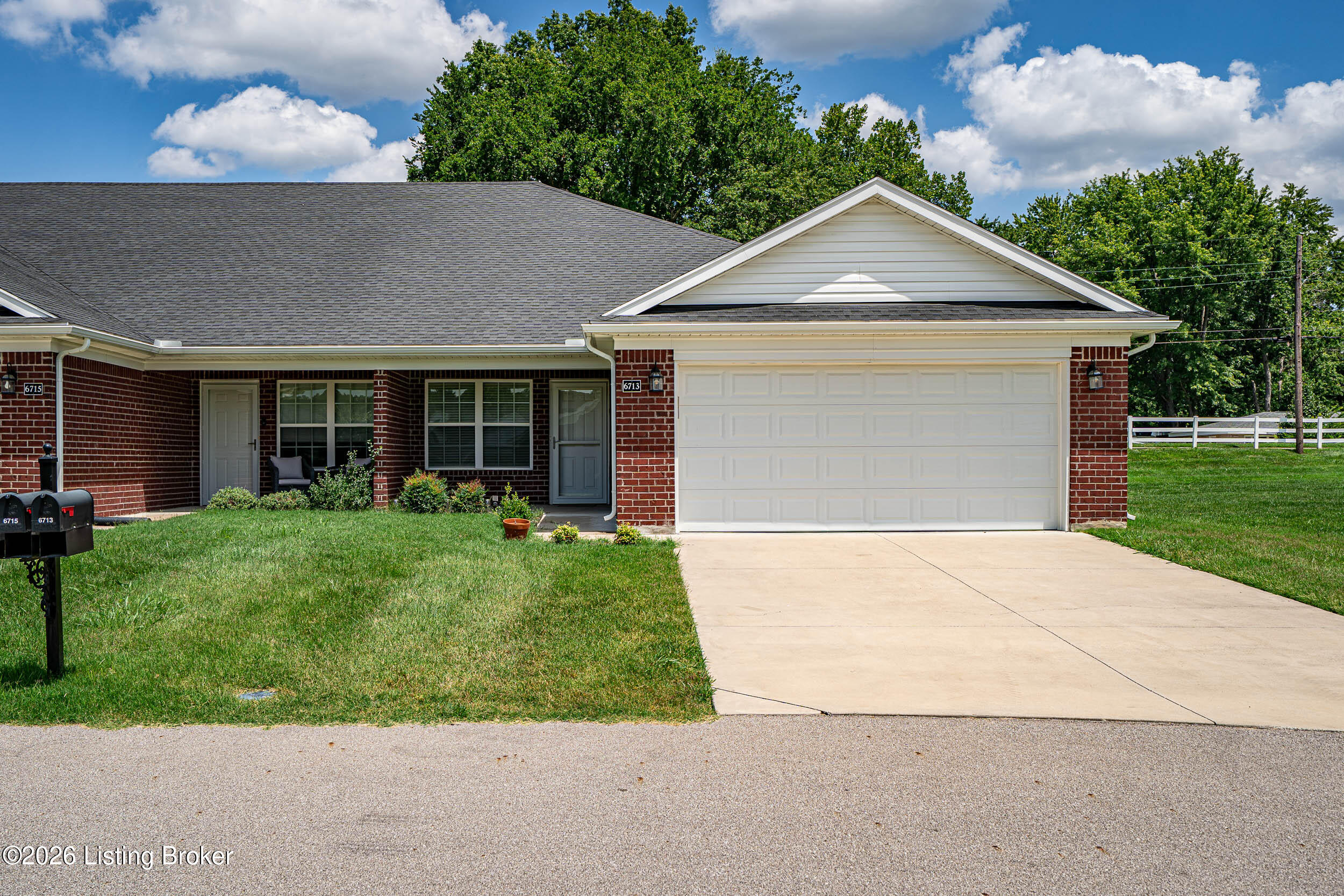 6713 Eagle Wood Dr — photo
