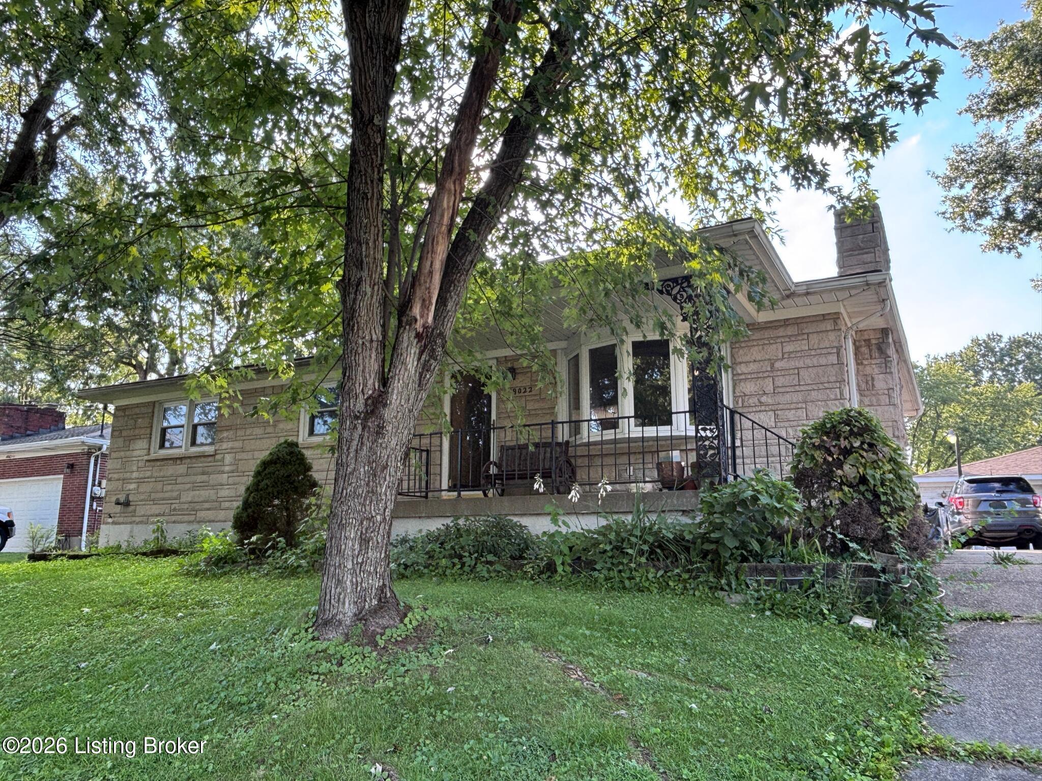 9022 Wanlou Dr — photo