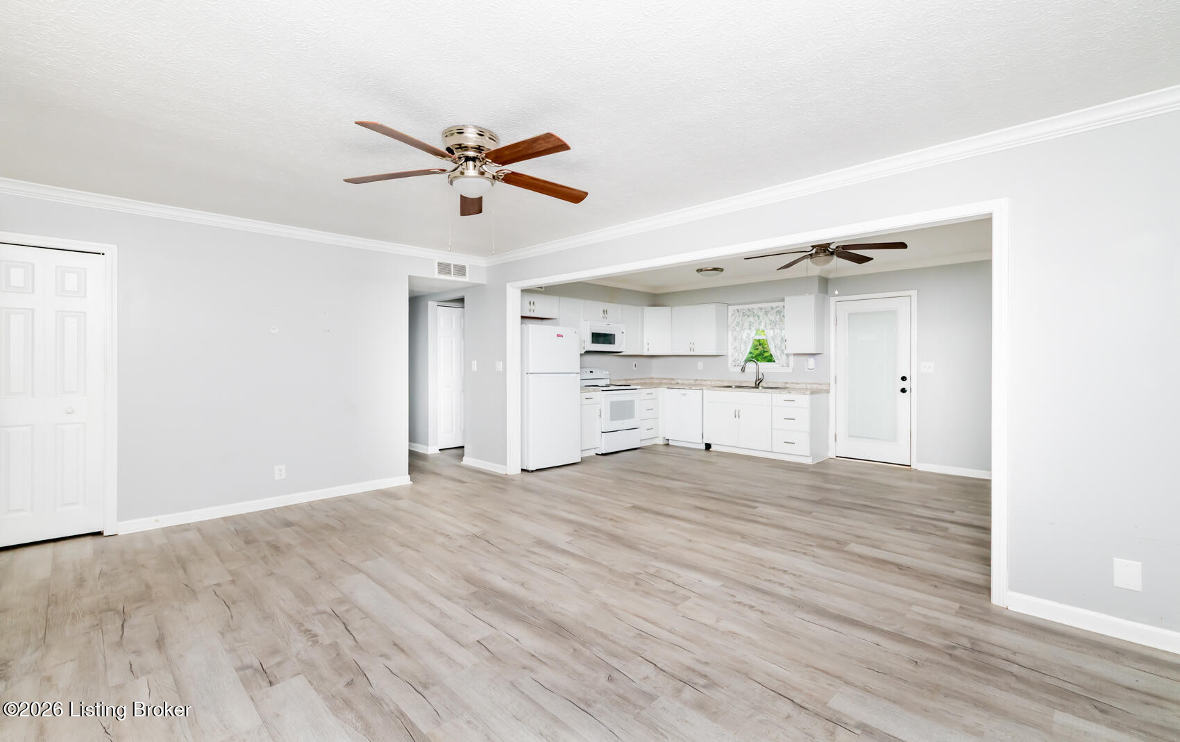 12420 Somerset Dr — photo