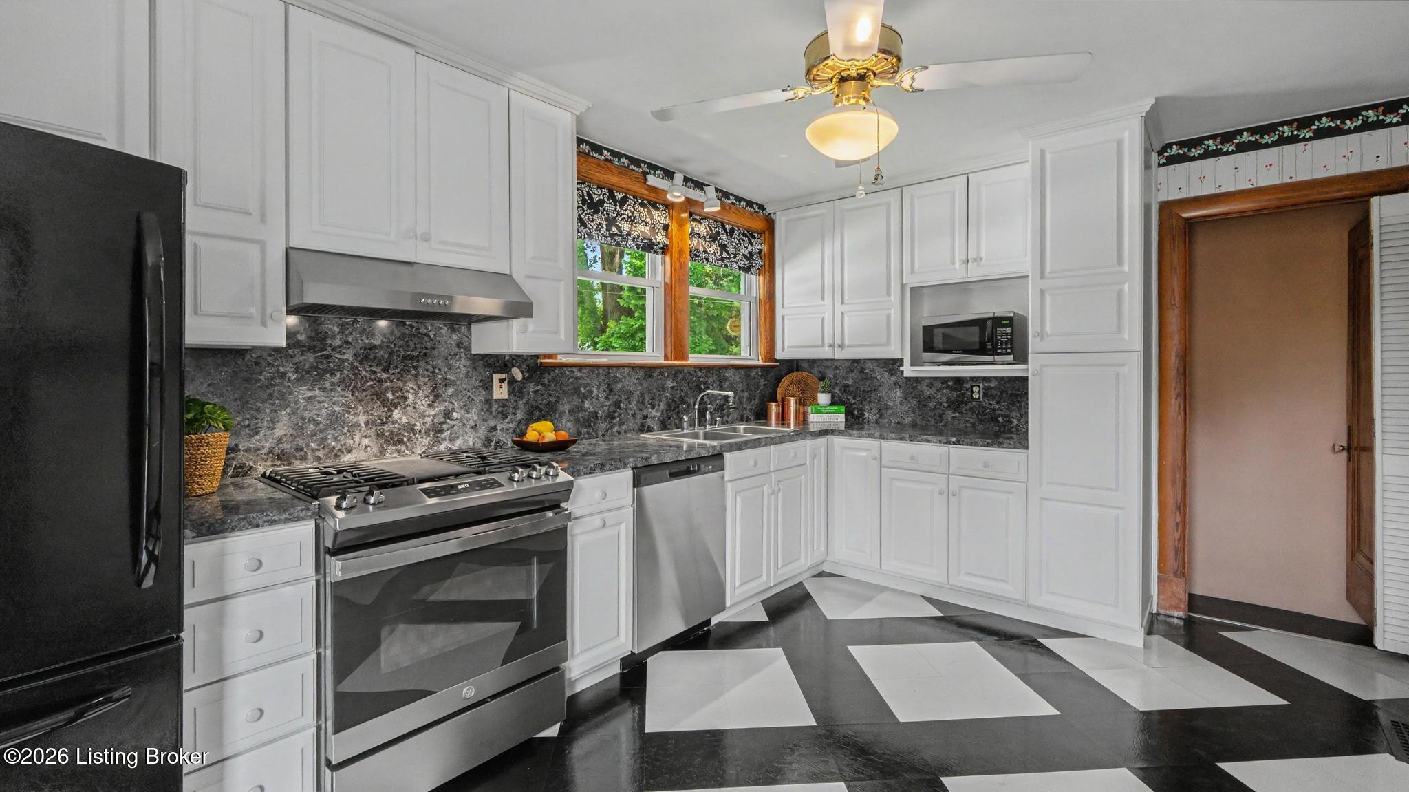 3025 Beaumont Rd, Louisville, KY 40205 — photo 3