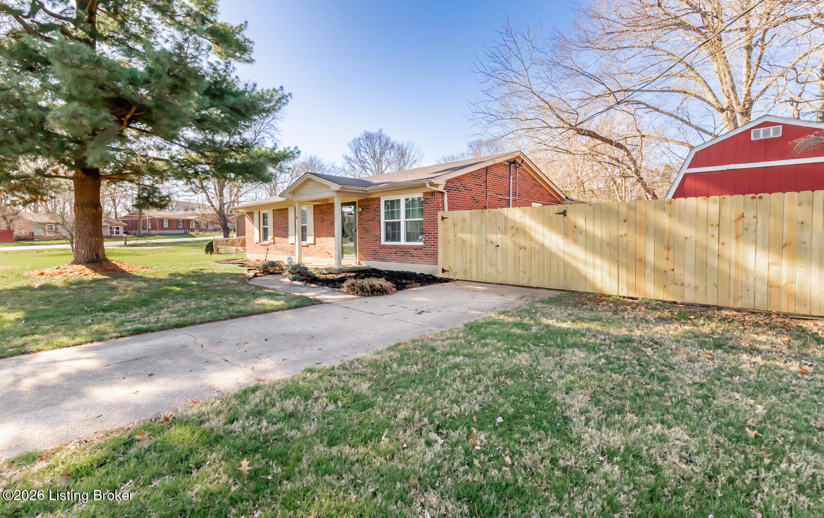 4114 Narcissus Dr — photo