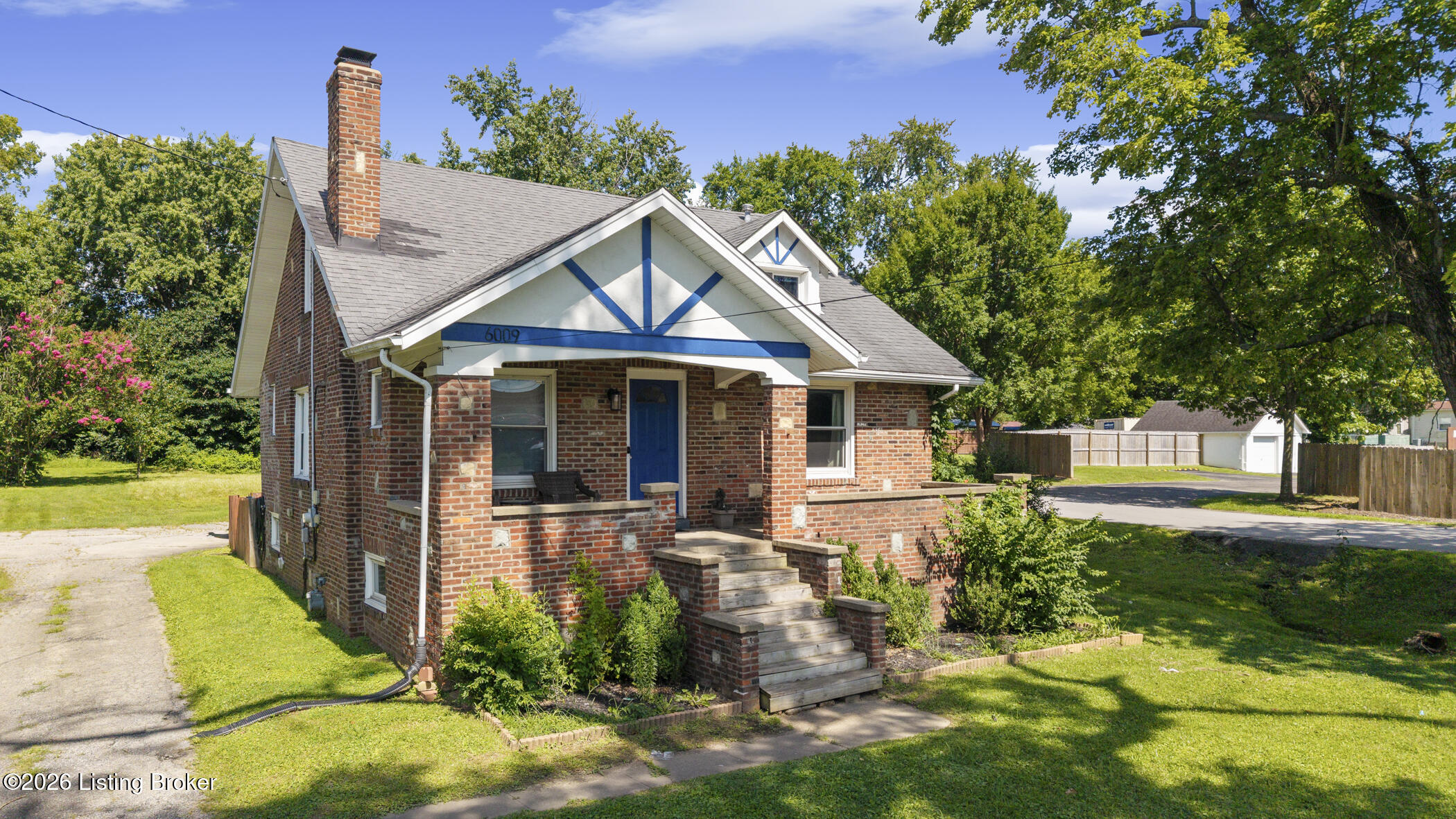 6009 Bardstown Rd — photo