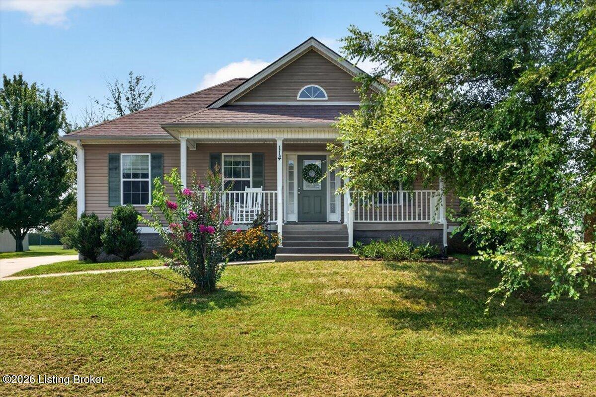 114 Camellia Ave — photo