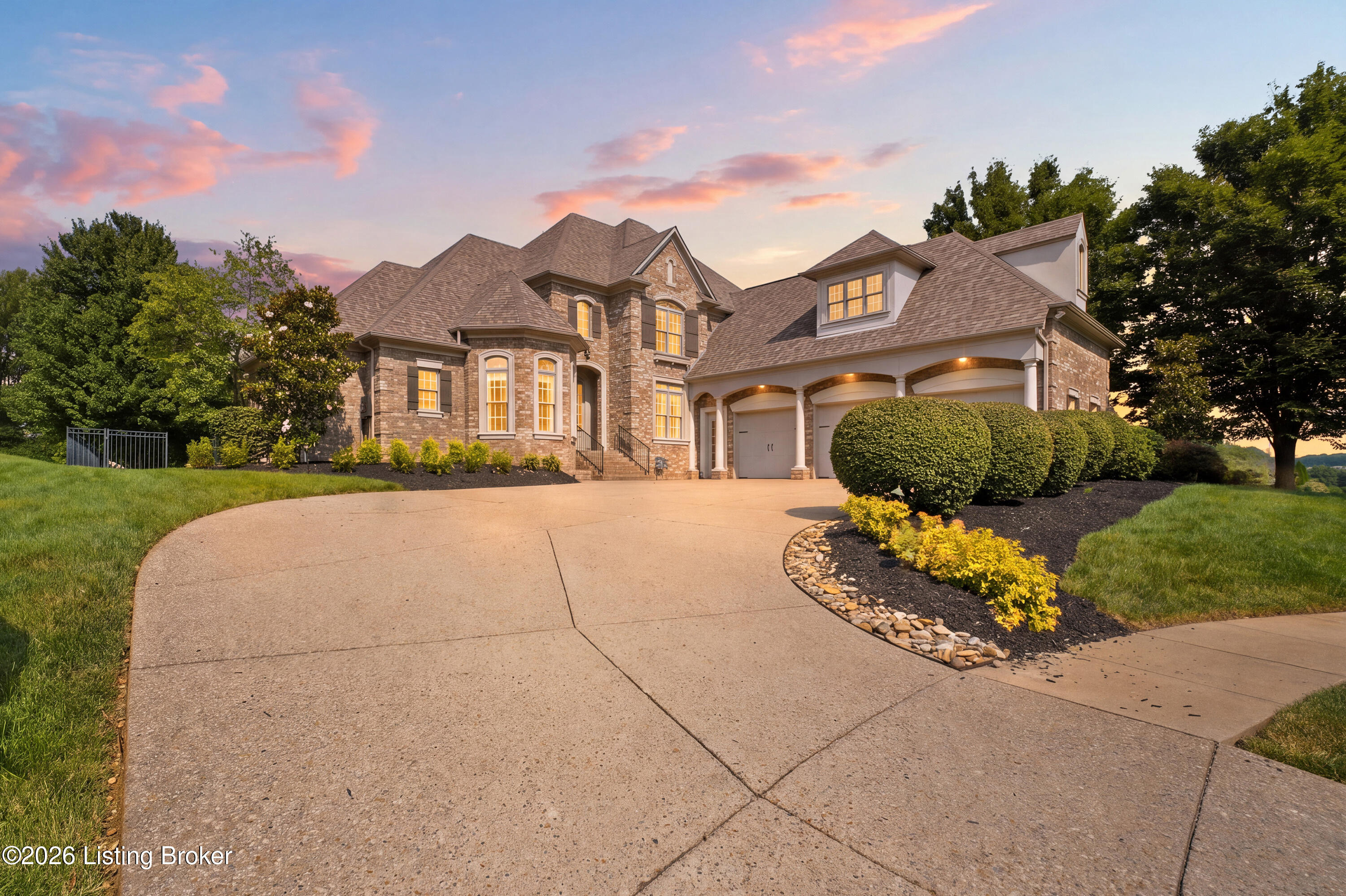 2101 Highland Springs Pl — photo