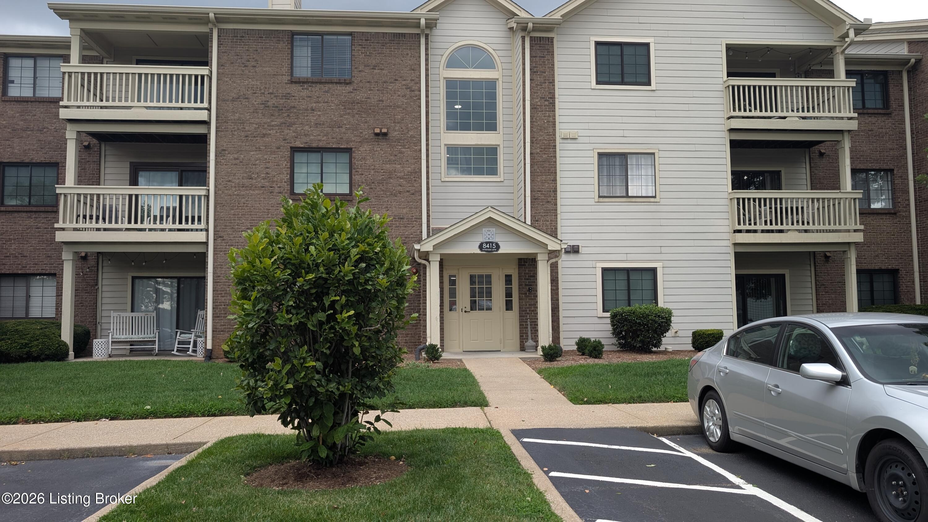 8415 Ambrosse Ln 208 — photo