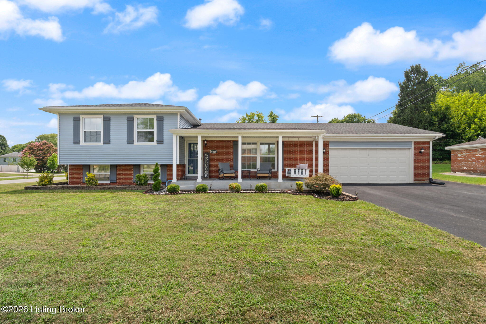 9224 Aylesbury Dr — photo
