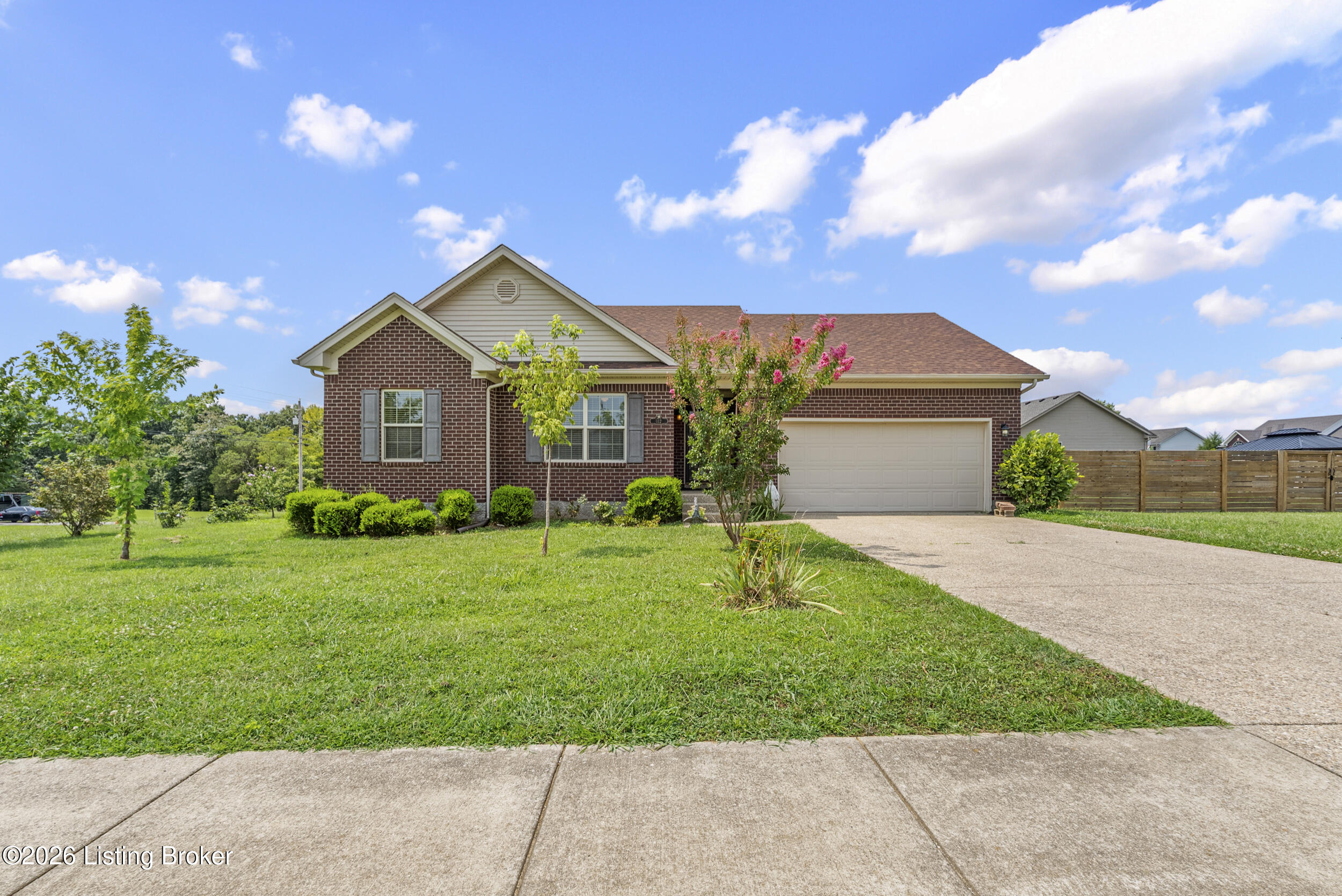 112 Gentry Crossings Blvd — photo