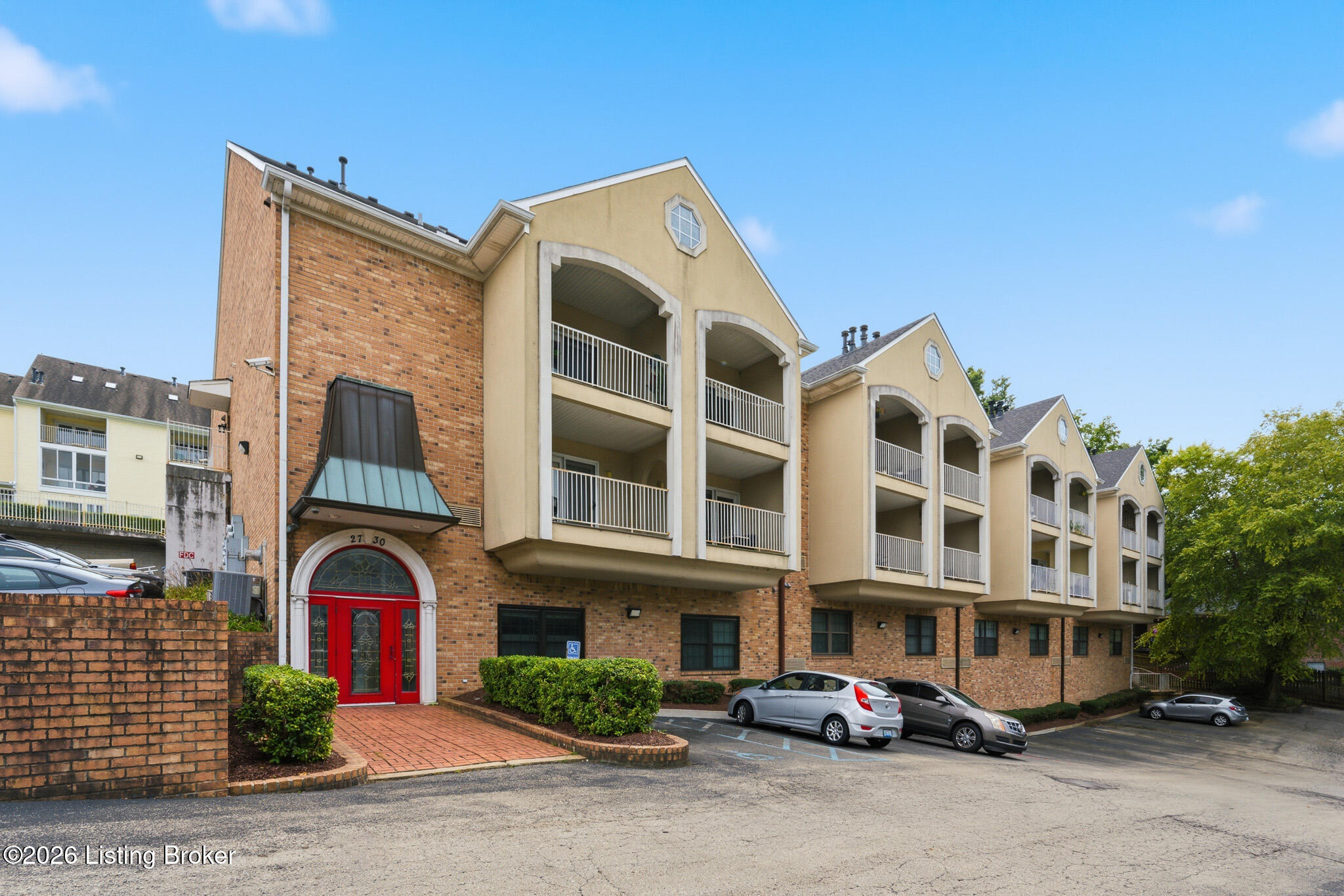 2730 Brownsboro Rd Apt 154 — photo