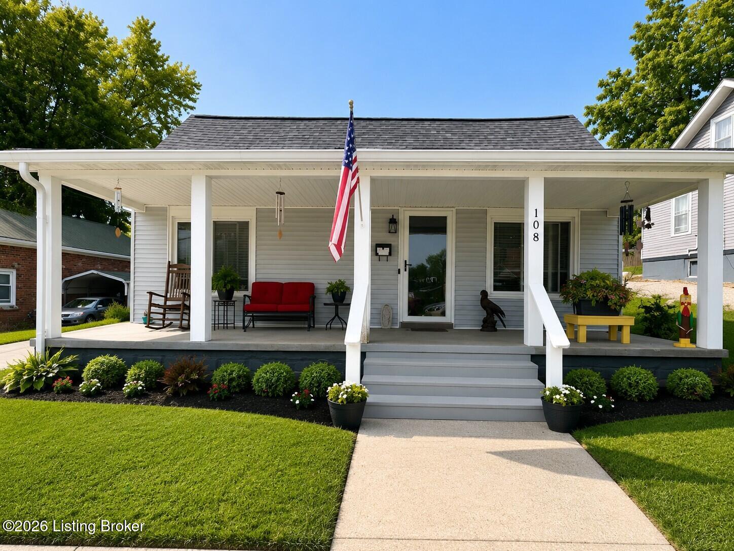 108 W Forest Ave — photo