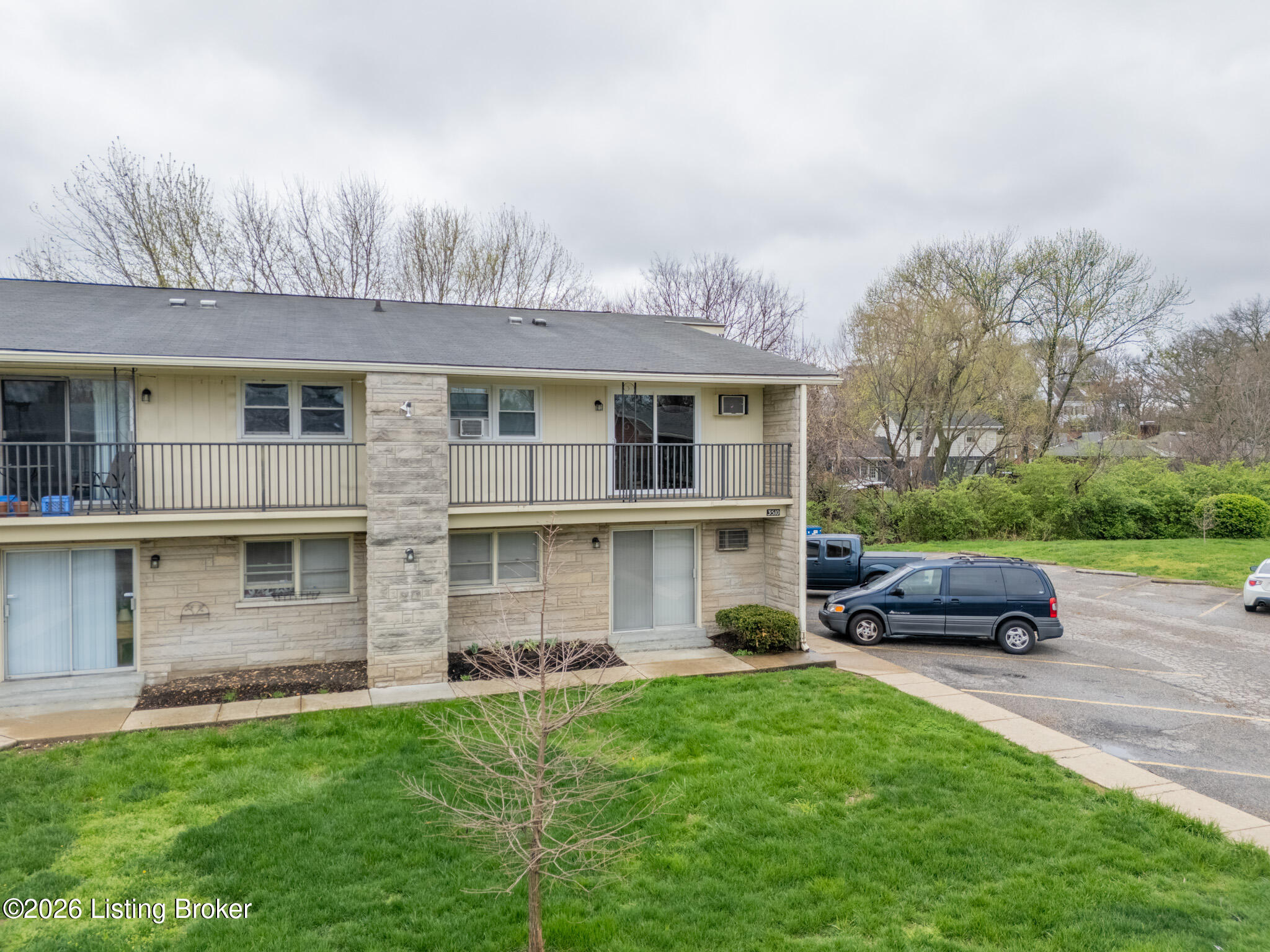3510 Paragon Ct 10 — photo