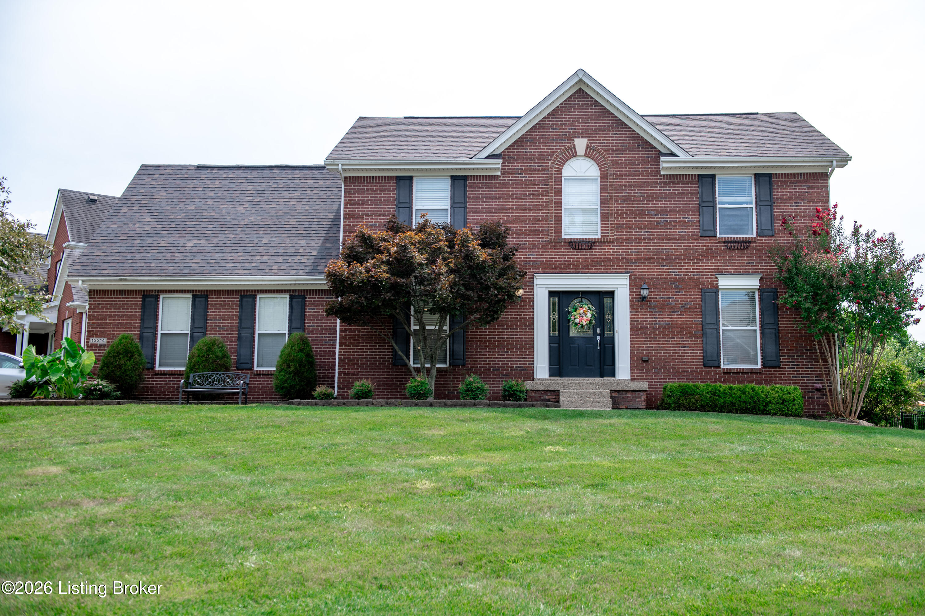 13314 Oak Forest Ct — photo