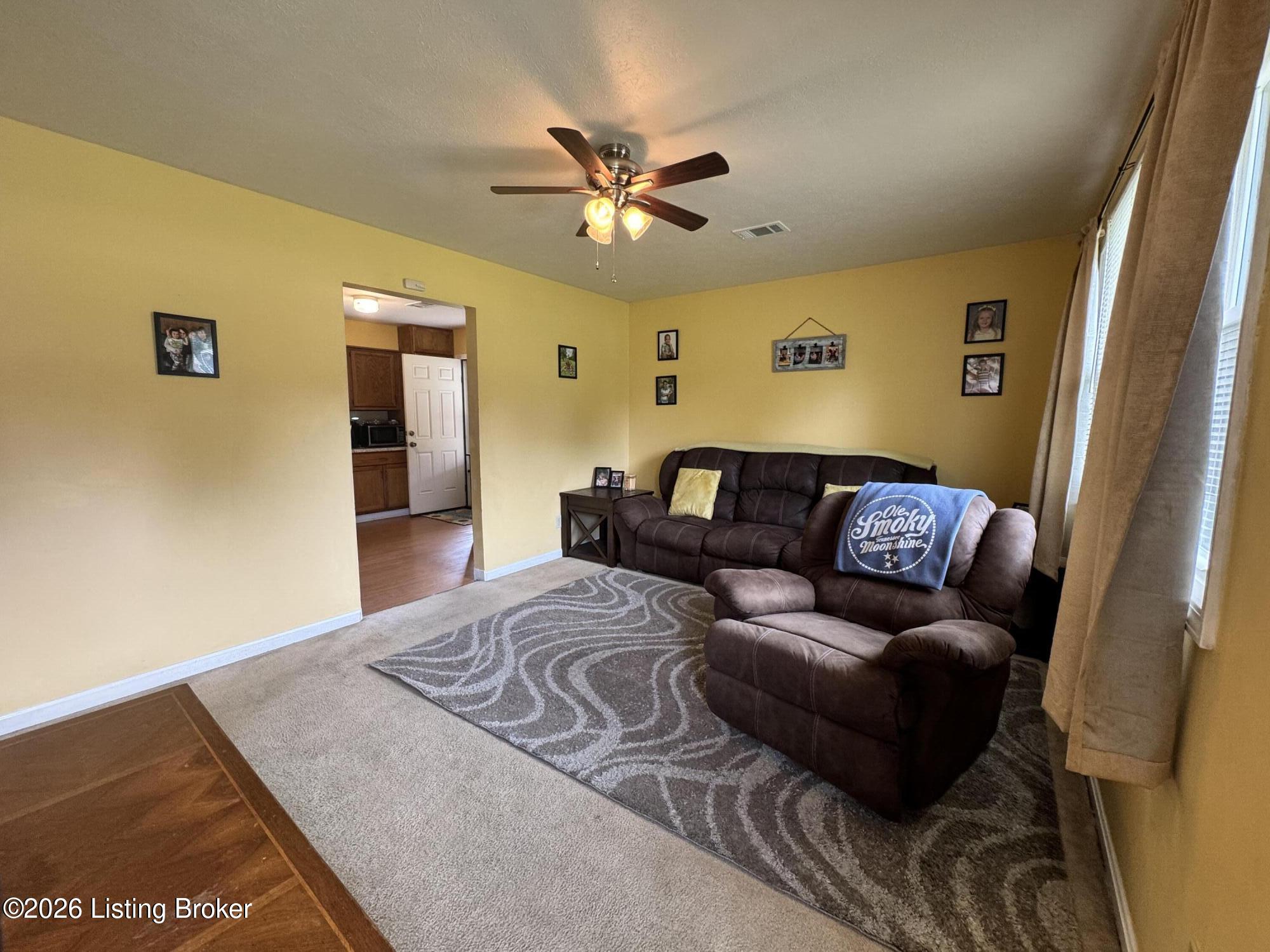 6801 Rutledge Rd, Louisville, KY 40258 — photo 2