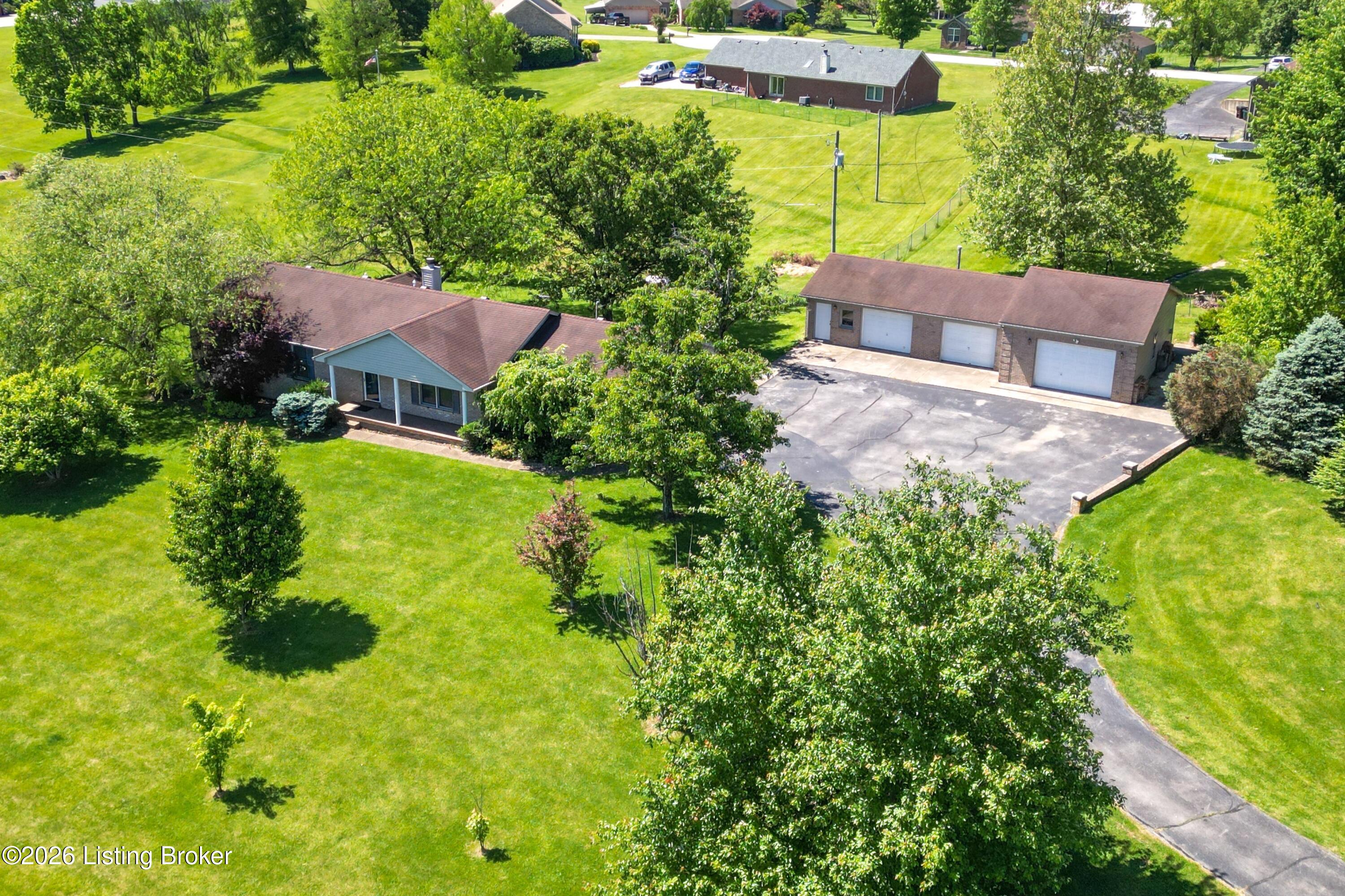 25 Valleyview Dr — photo