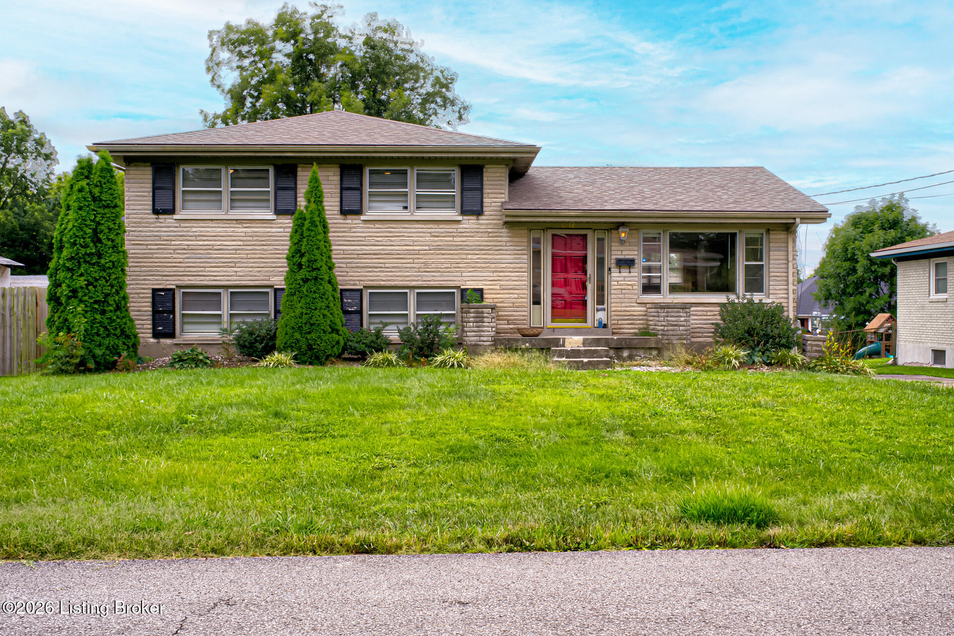 6018 Bay Pine Dr — photo