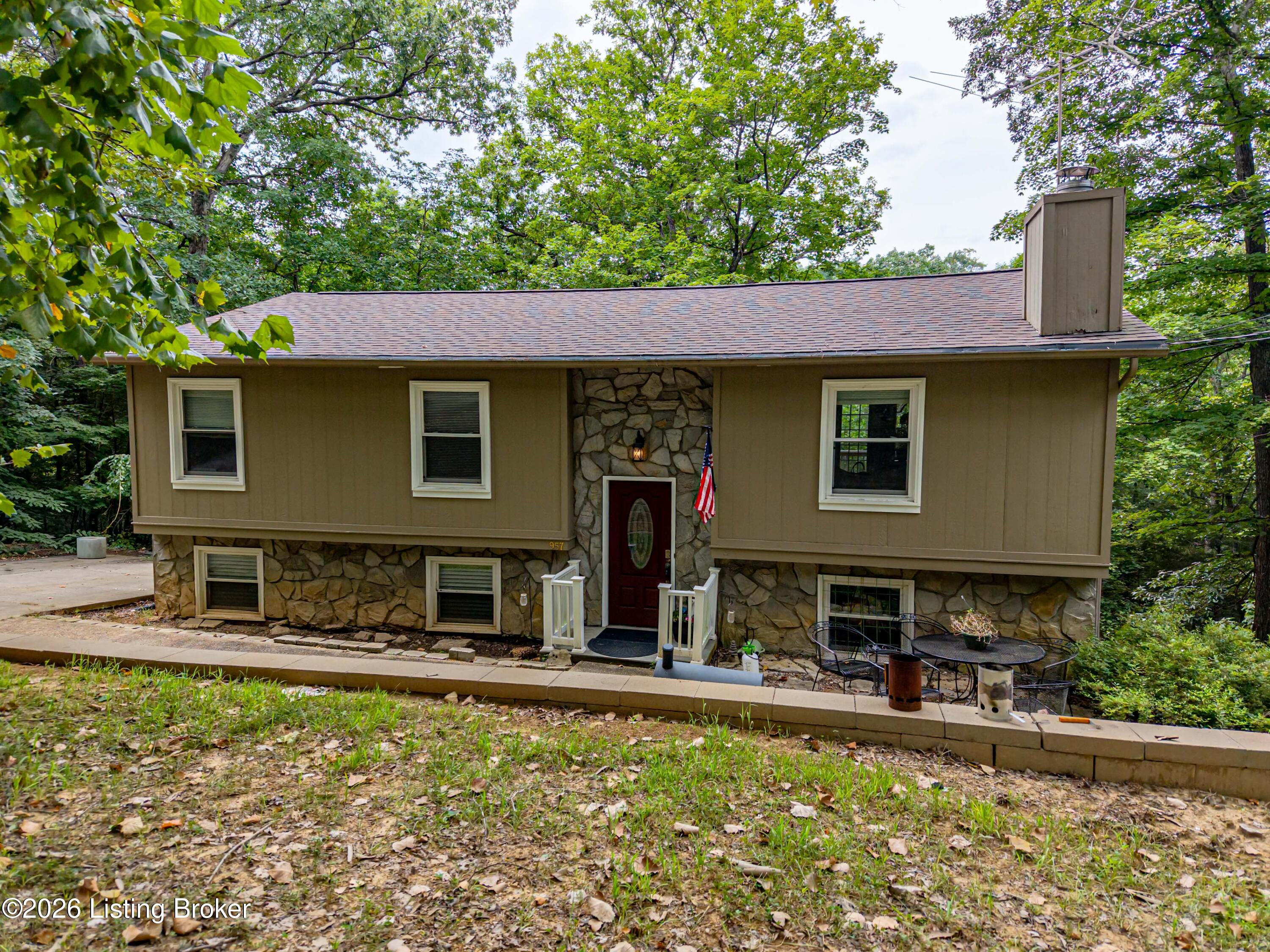 957 Wildflower Ridge Rd, Brandenburg, KY 40108 — photo 3