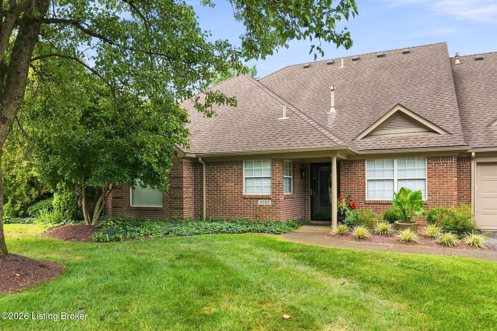 4000 Hawkesbury Ct — photo