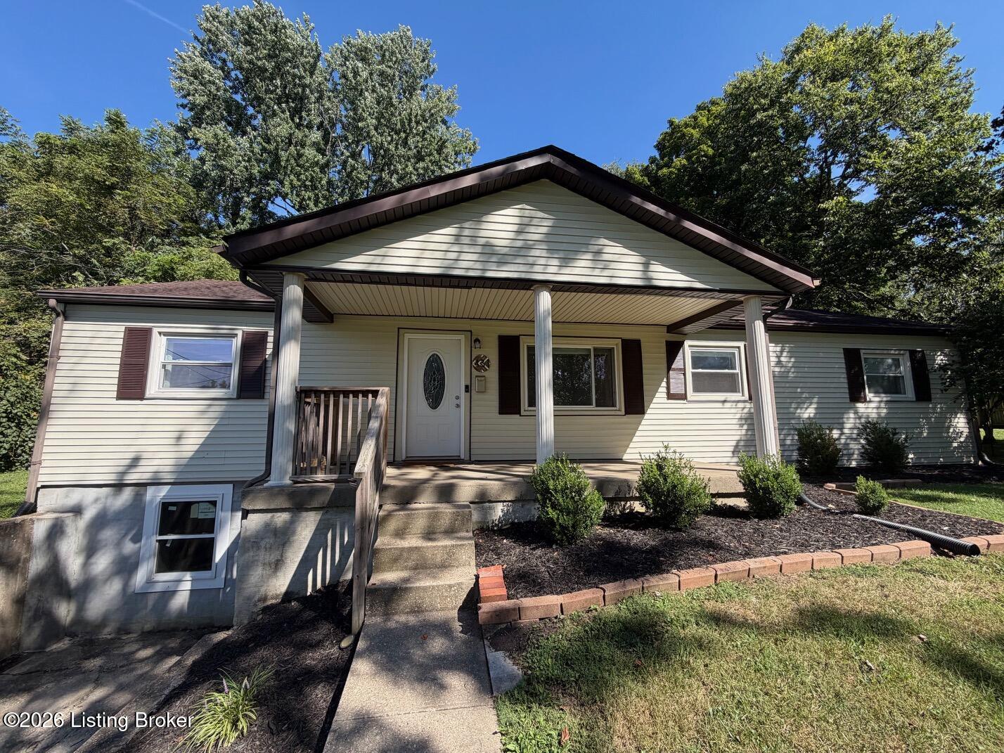 431 Cedarcrest Dr — photo