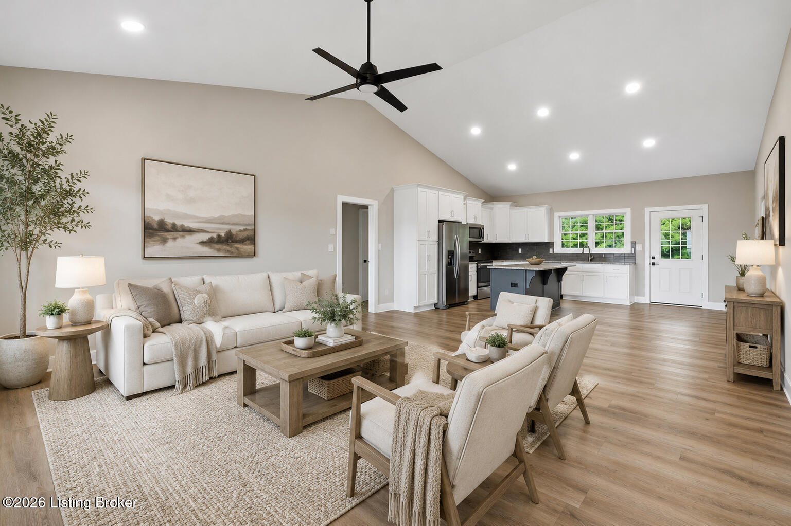 305 Summit Creek Dr — photo