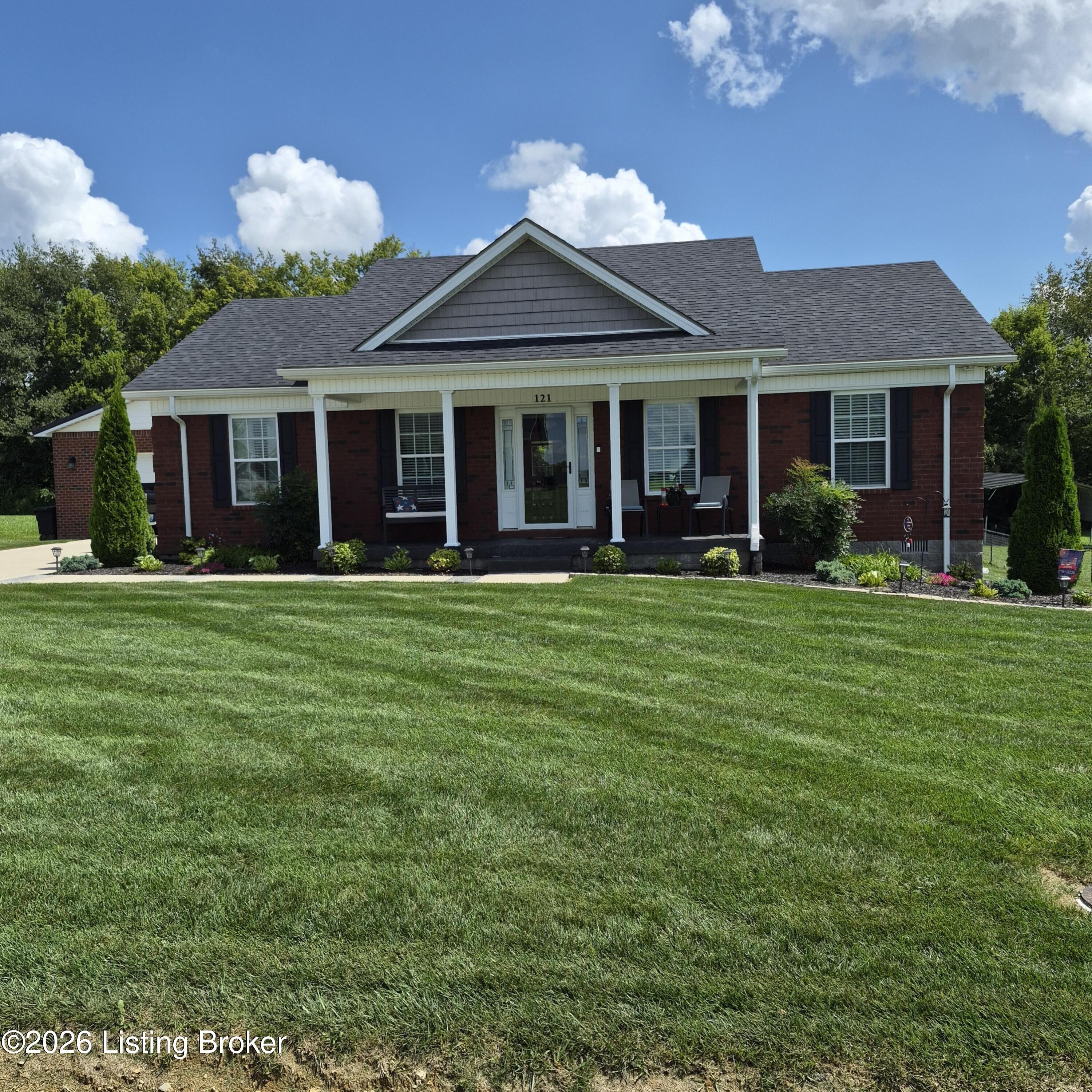 121 Iroquois Trail — photo