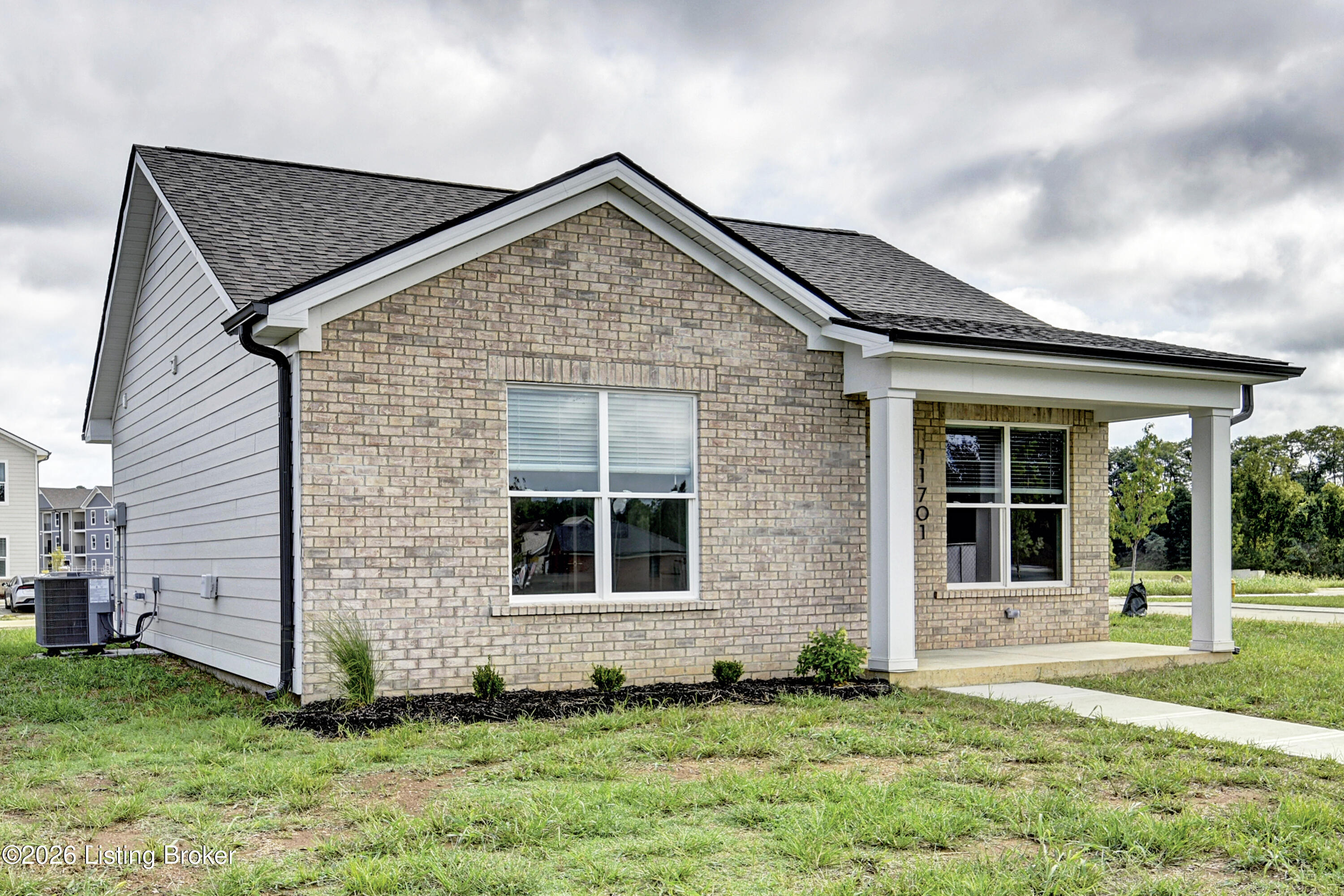 11701 Longevity Ln — photo