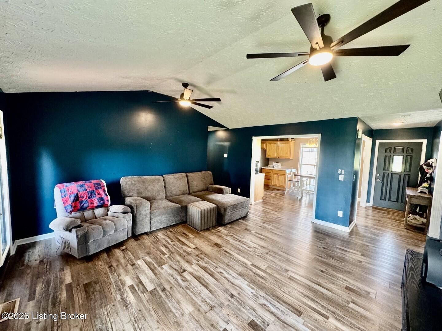 4666 Cissellville Rd, Springfield, KY 40069 — photo 3