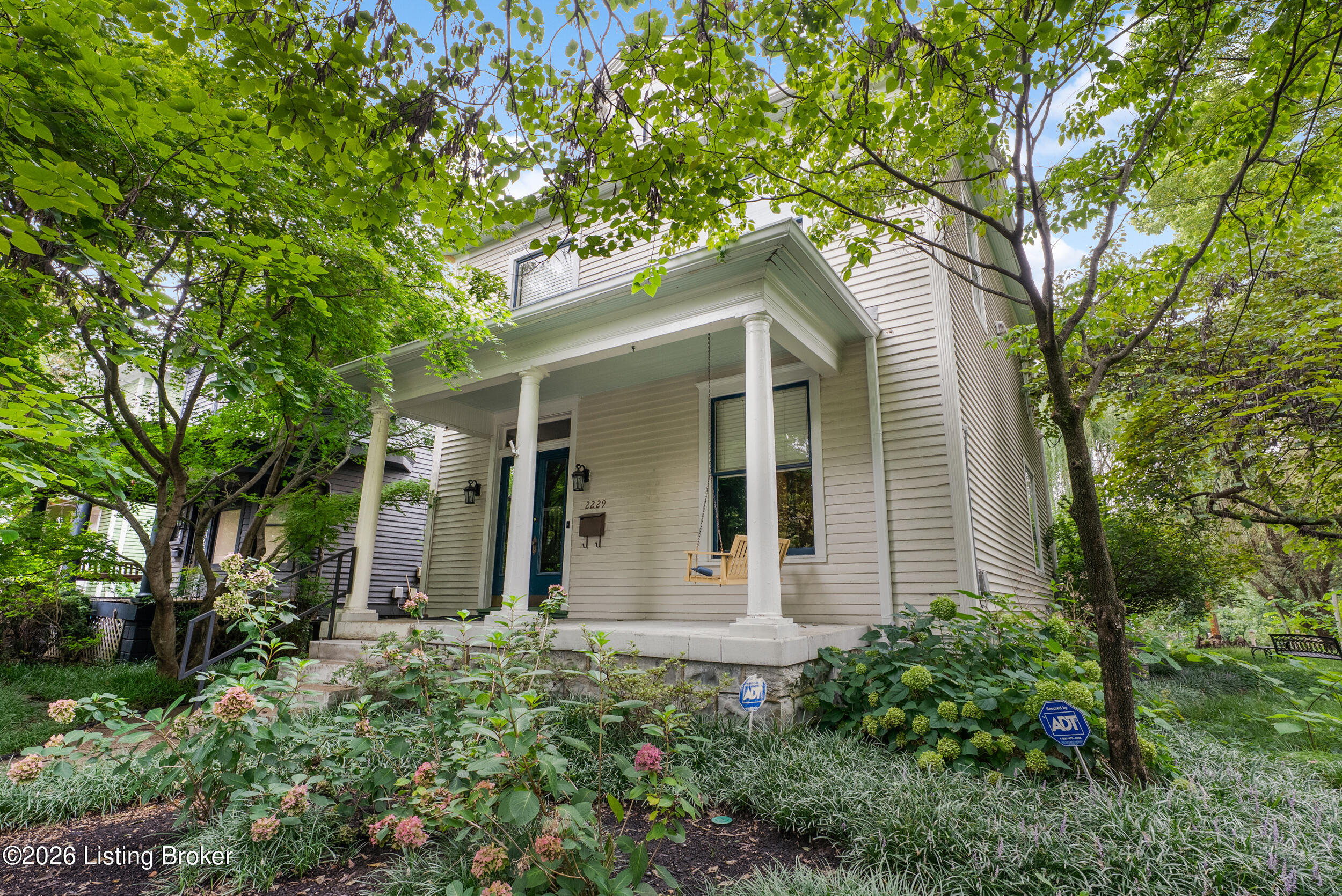 2229 Dearing Ct — photo