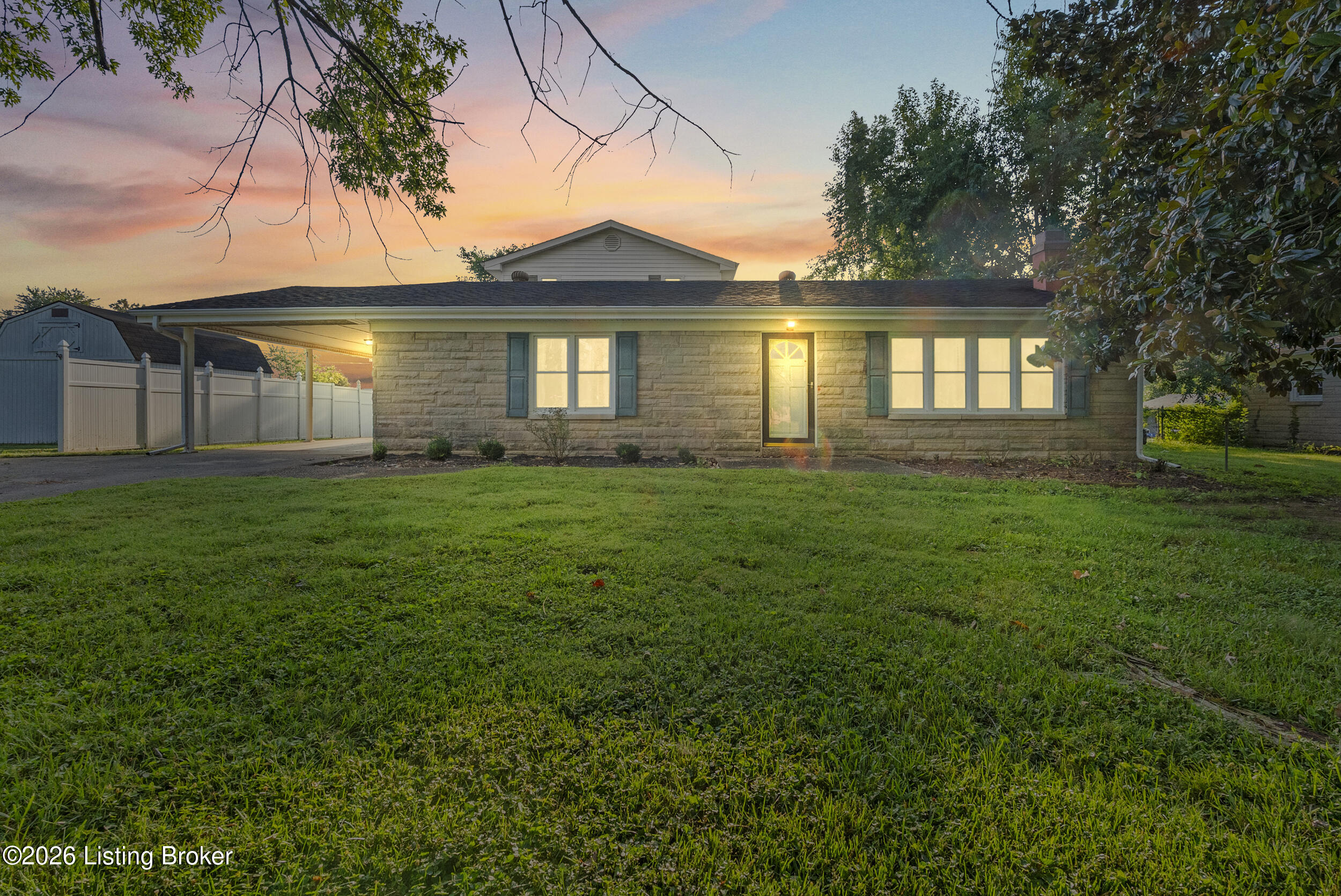144 Harris Dr — photo
