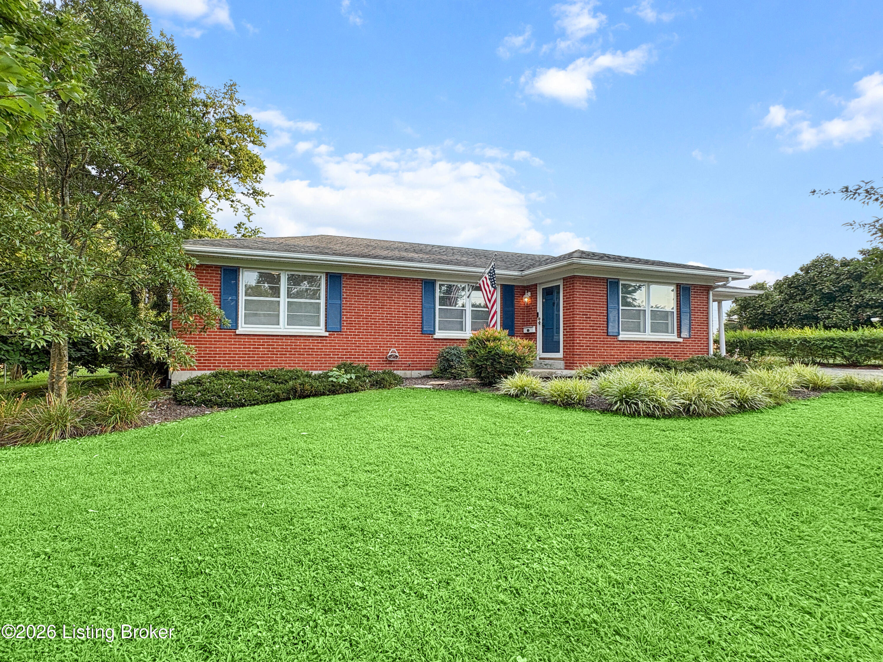 621 Reed Dr — photo