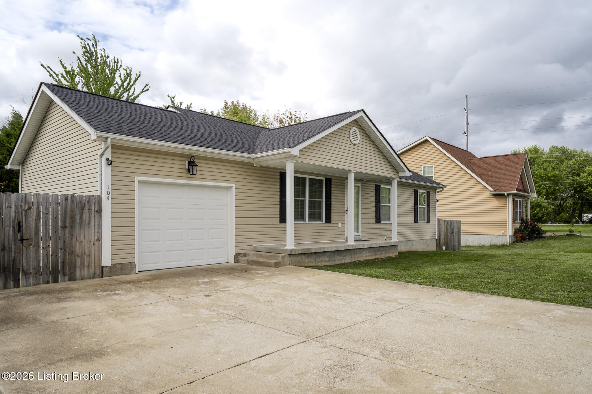 104 Ruby Ct, Radcliff, KY 40160 — photo 2