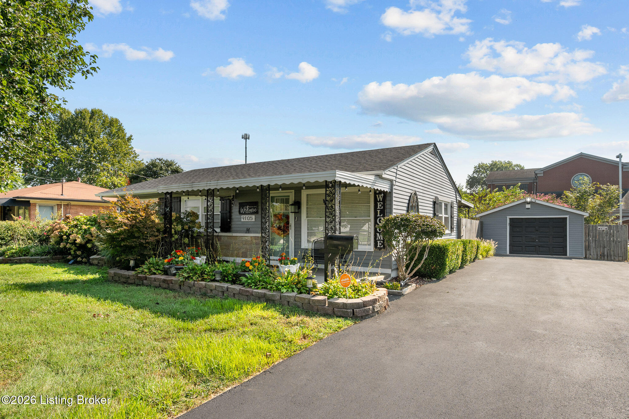 9105 Seaforth Dr — photo