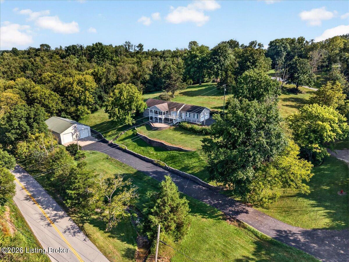 31 Connie Ln — photo