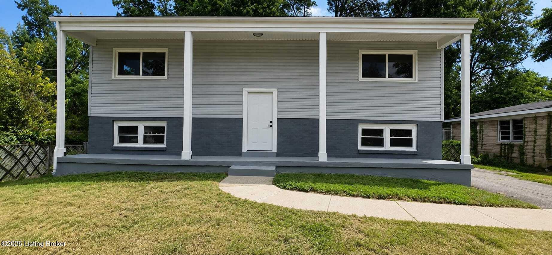 5212 E Indian Trail — photo