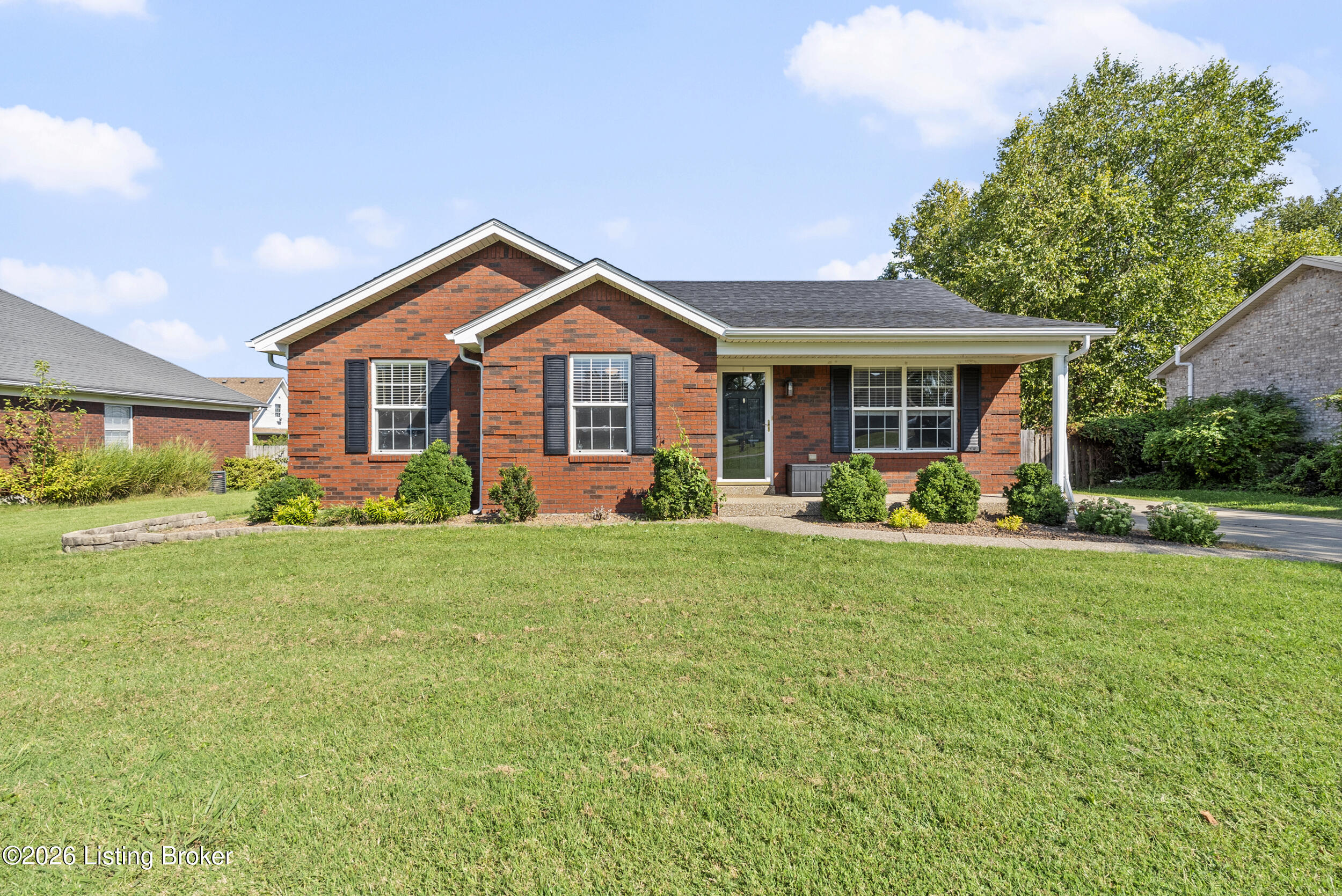 168 Fern Way — photo