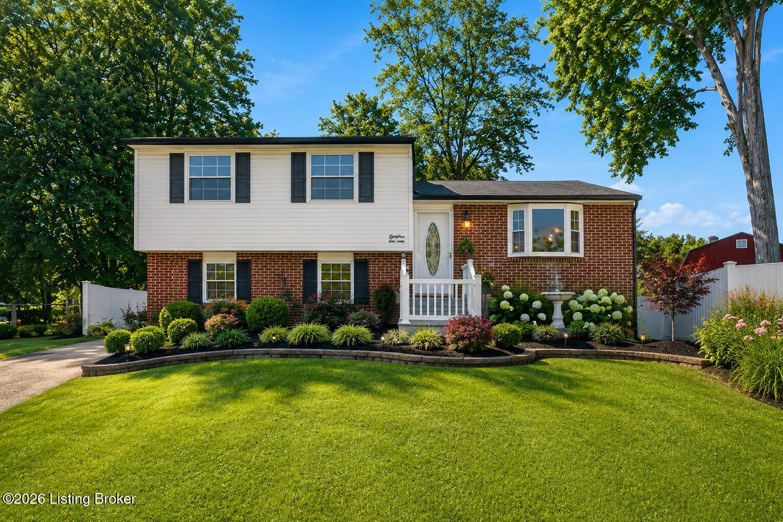 8417 Calm Ln — photo