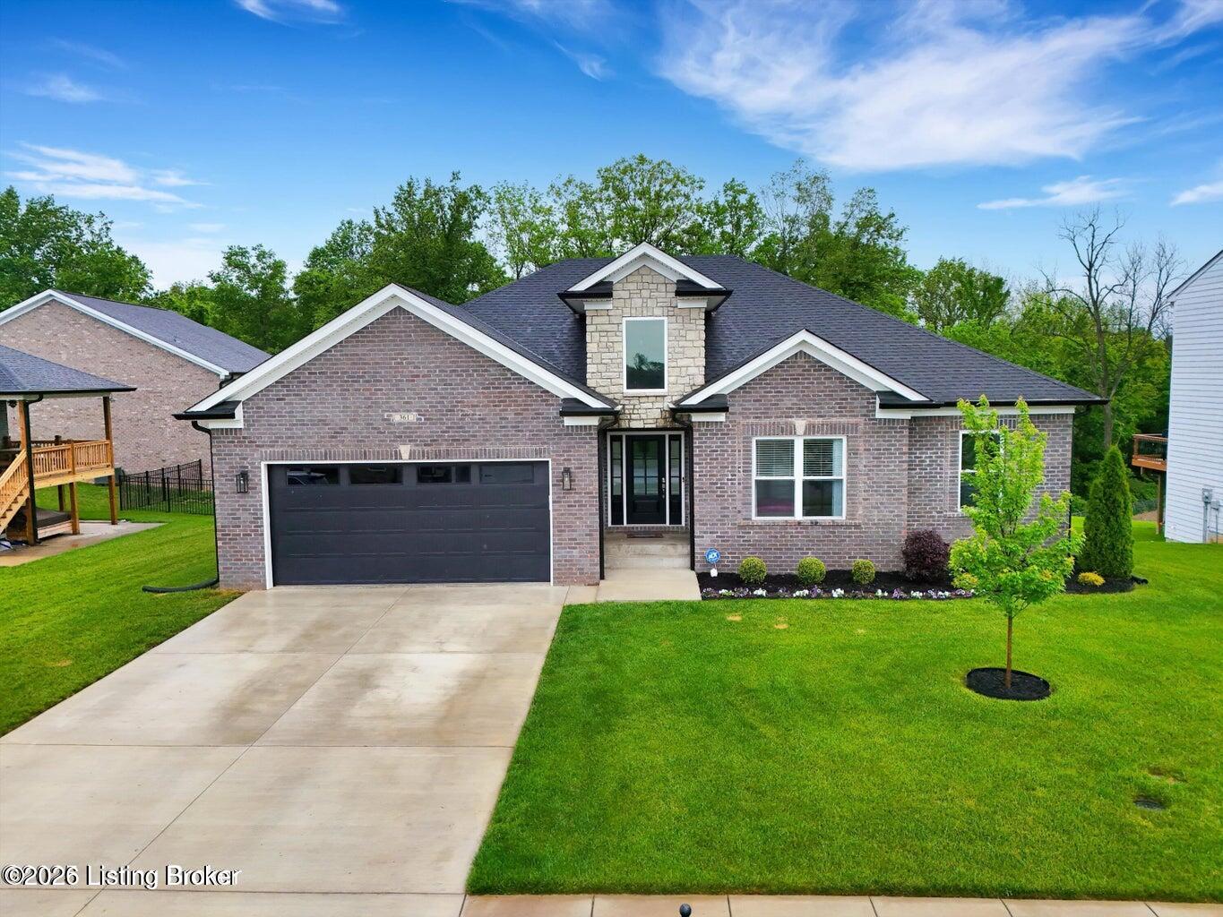 361 Williamsburg Dr — photo