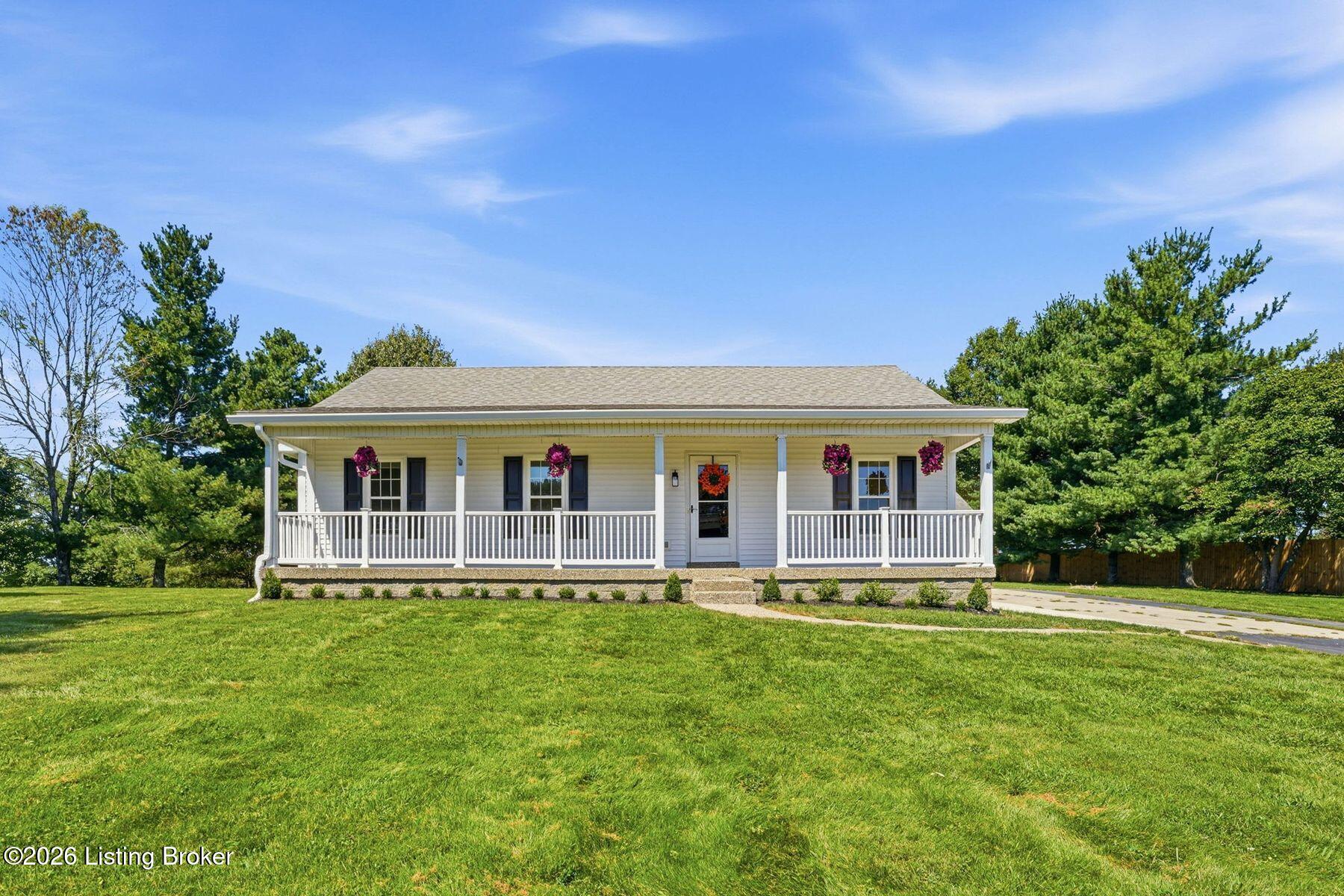 142 Meadow Lake Dr — photo
