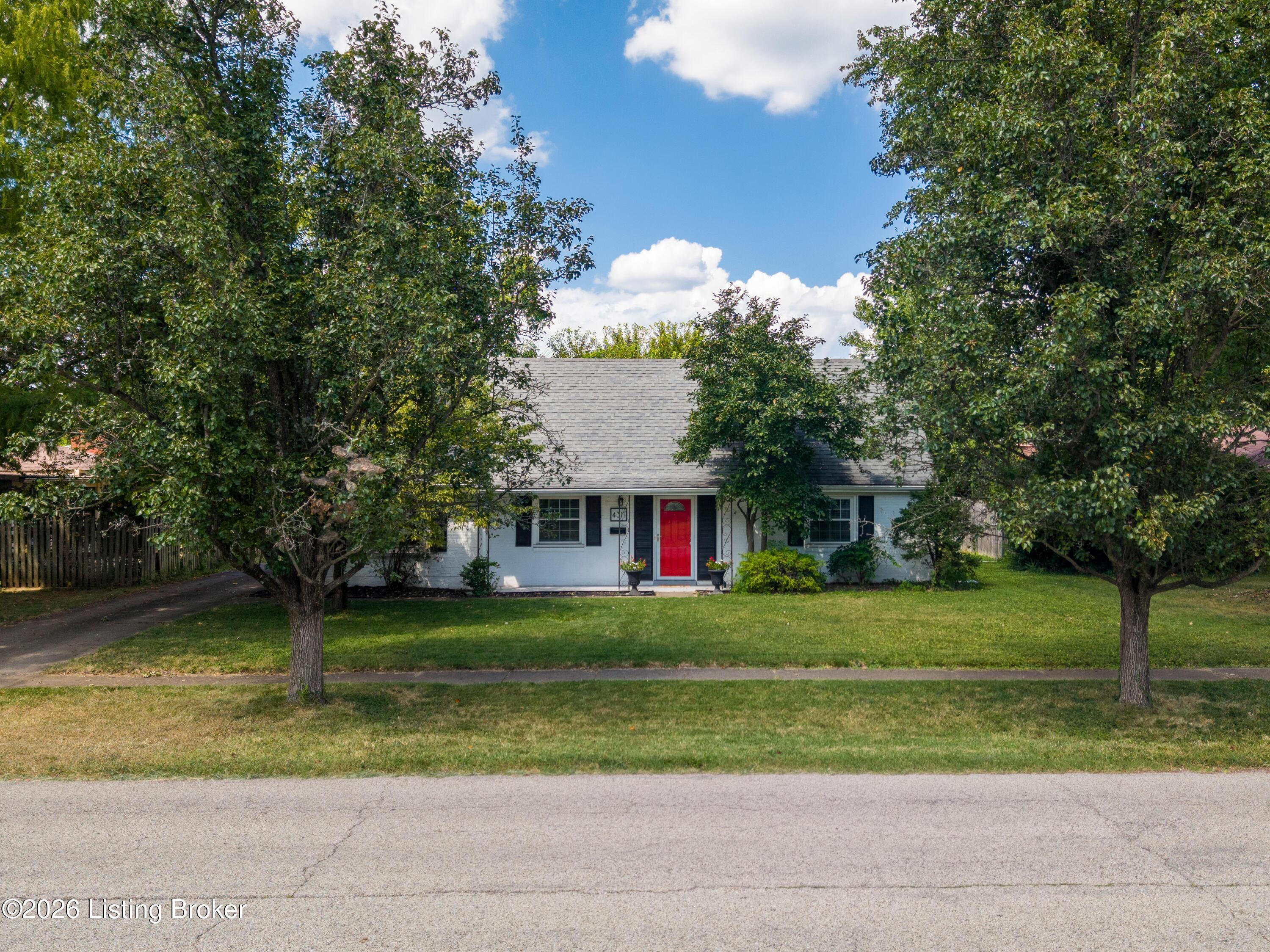 4311 Lynnbrook Dr — photo
