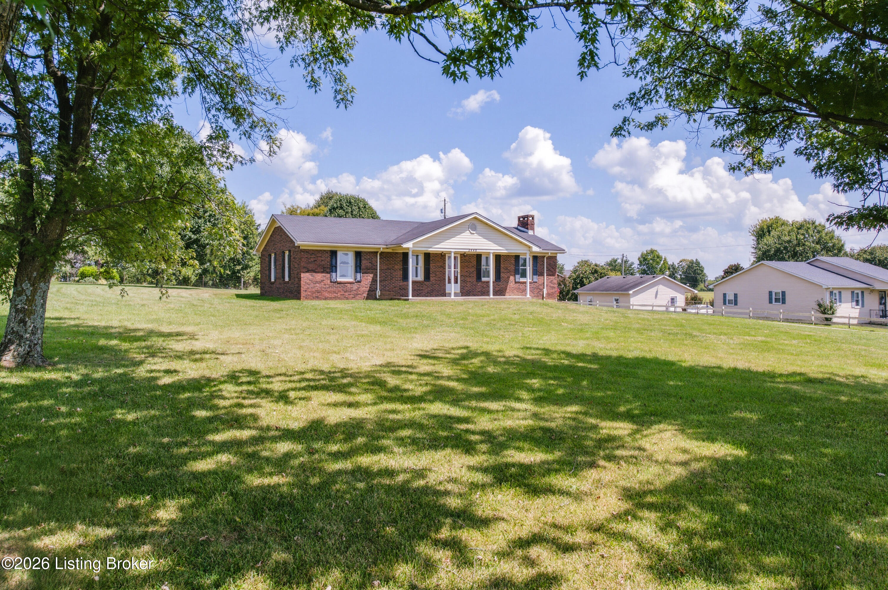 2440 Bardstown Rd, Springfield, KY 40069 — photo 3