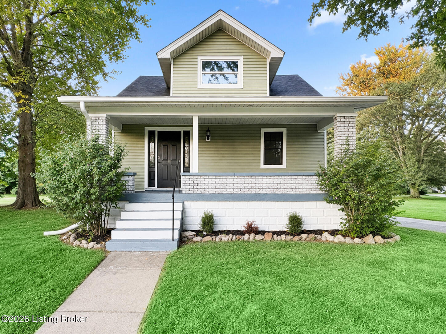 2505 Lower Hunters Trace — photo