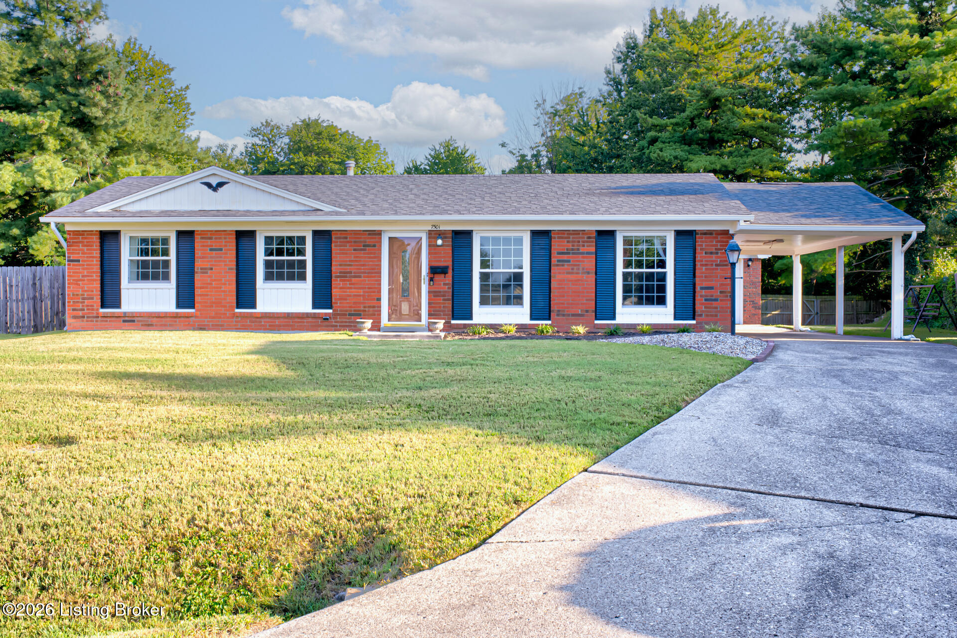 7501 Revolutionary Ct — photo