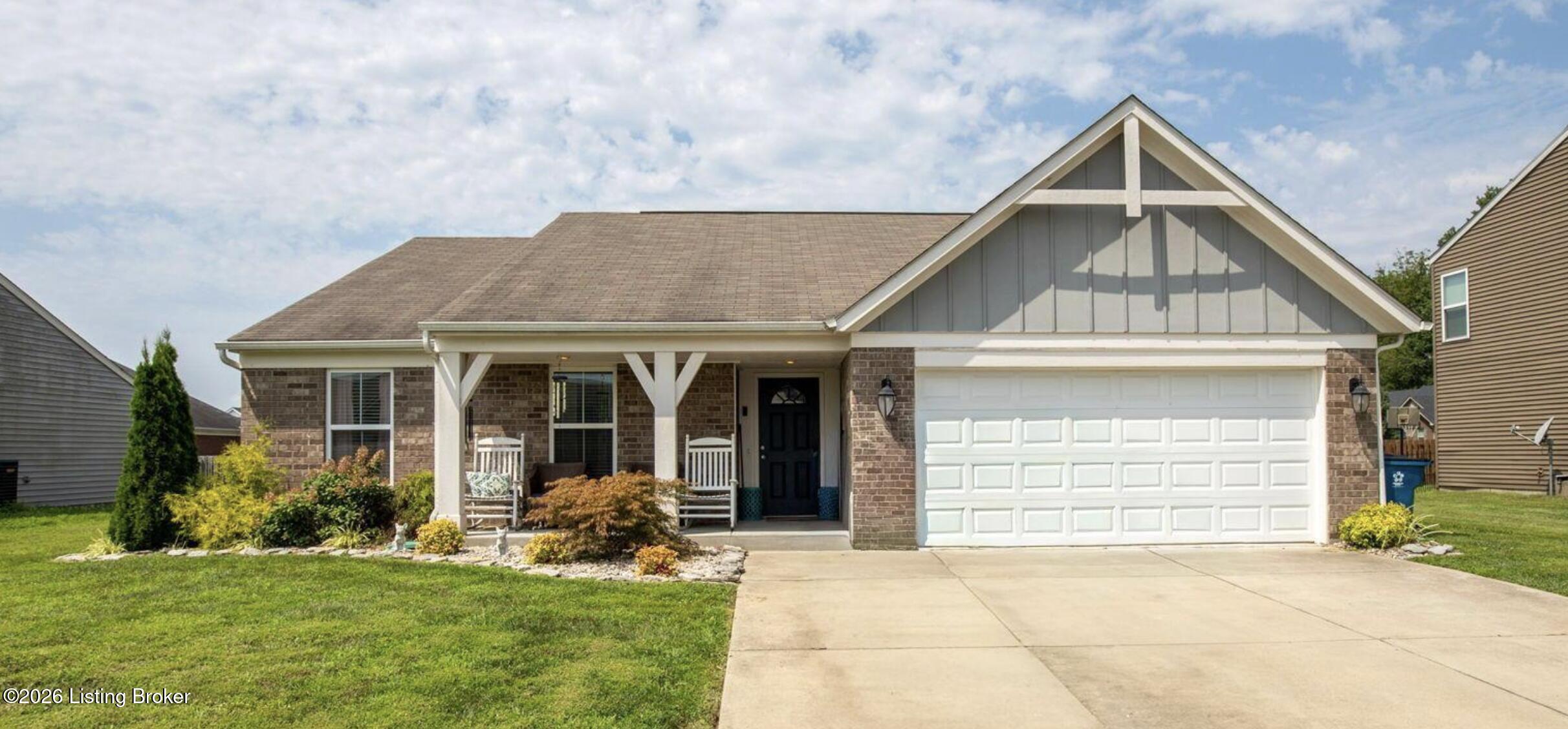 111 Gadwall Ct — photo