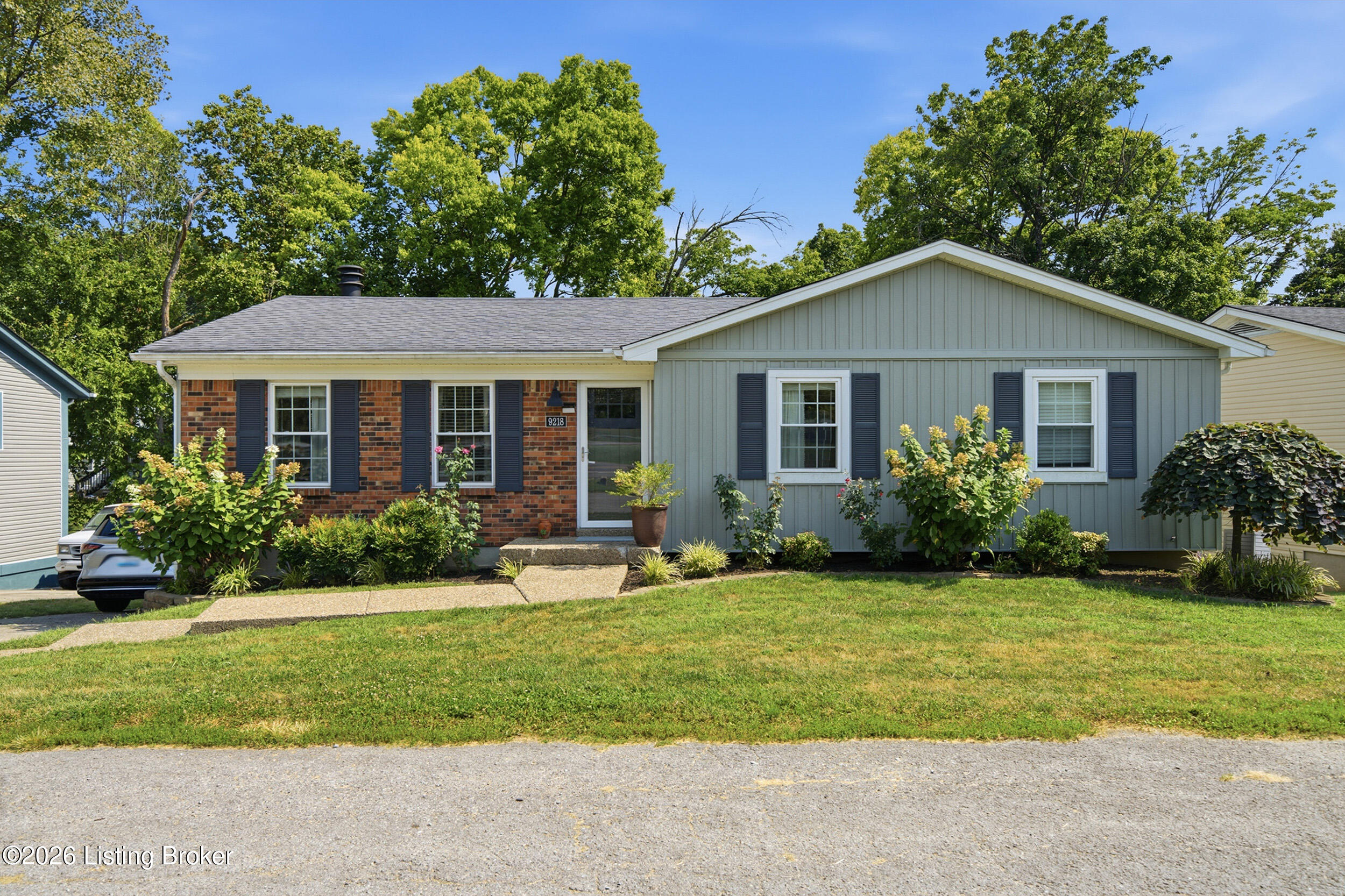 9218 Watterson Trail — photo