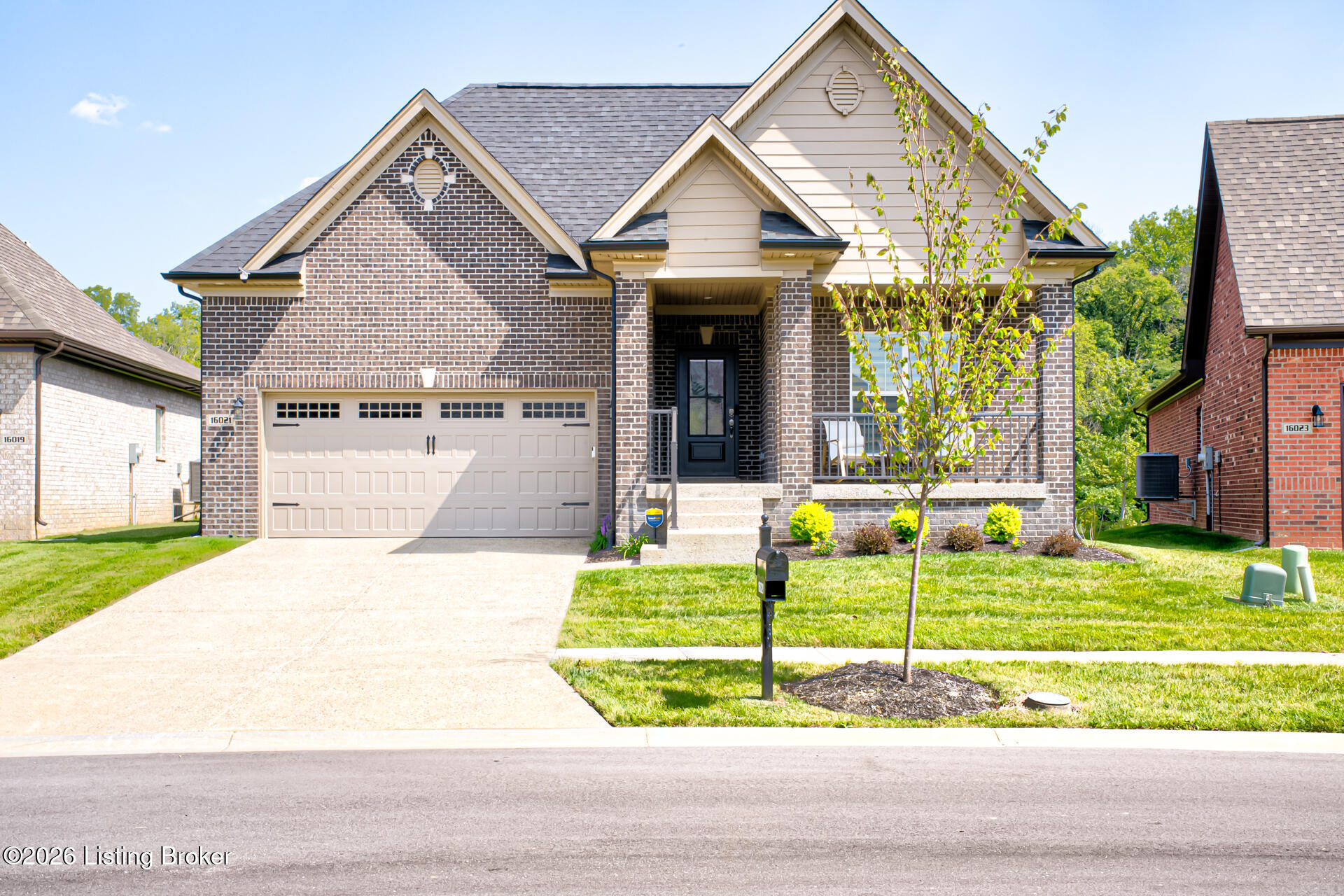16021 Cumberland Lake Cir — photo