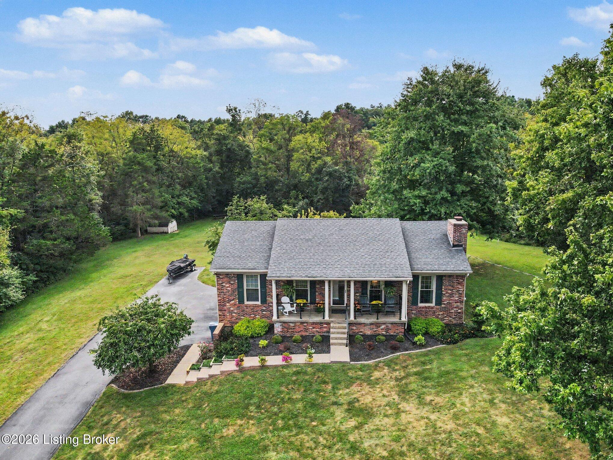 1804 Deer Run Rd — photo