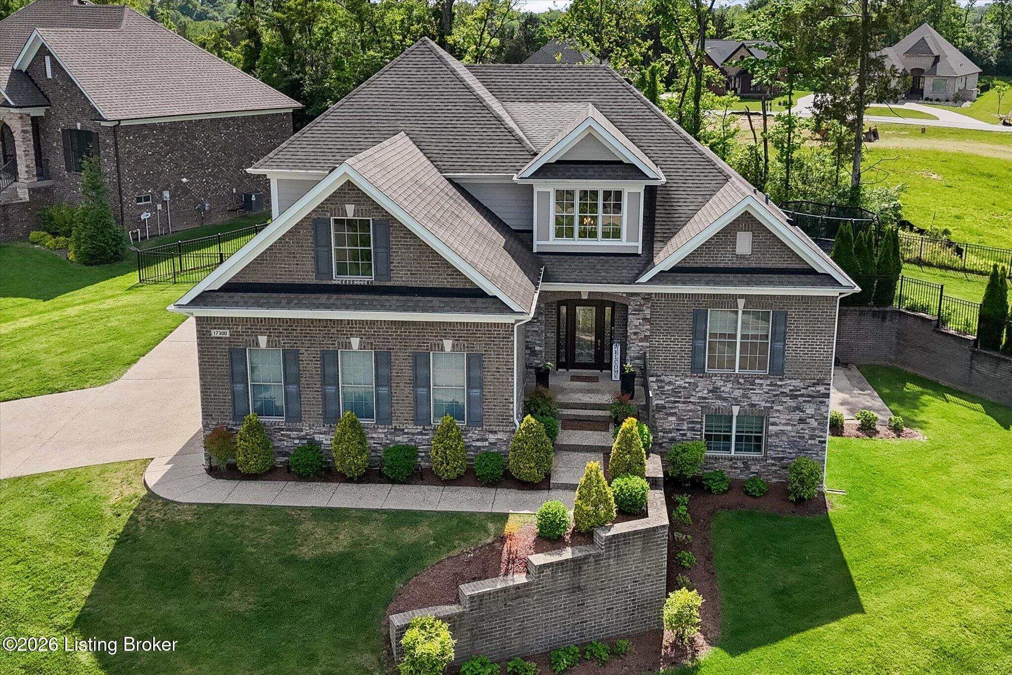 17300 Shakes Creek Dr — photo